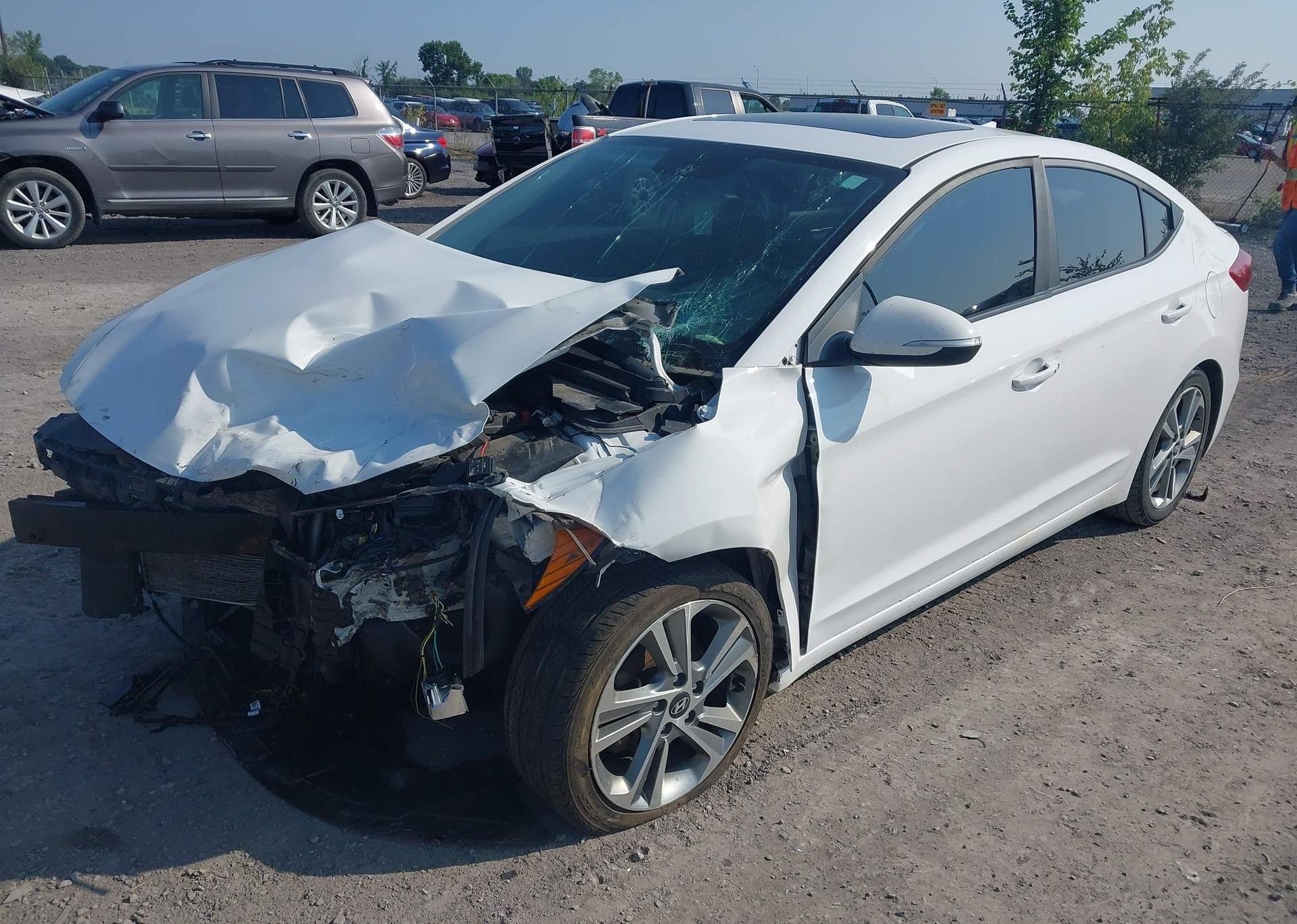 2017 HYUNDAI ELANTRA SE