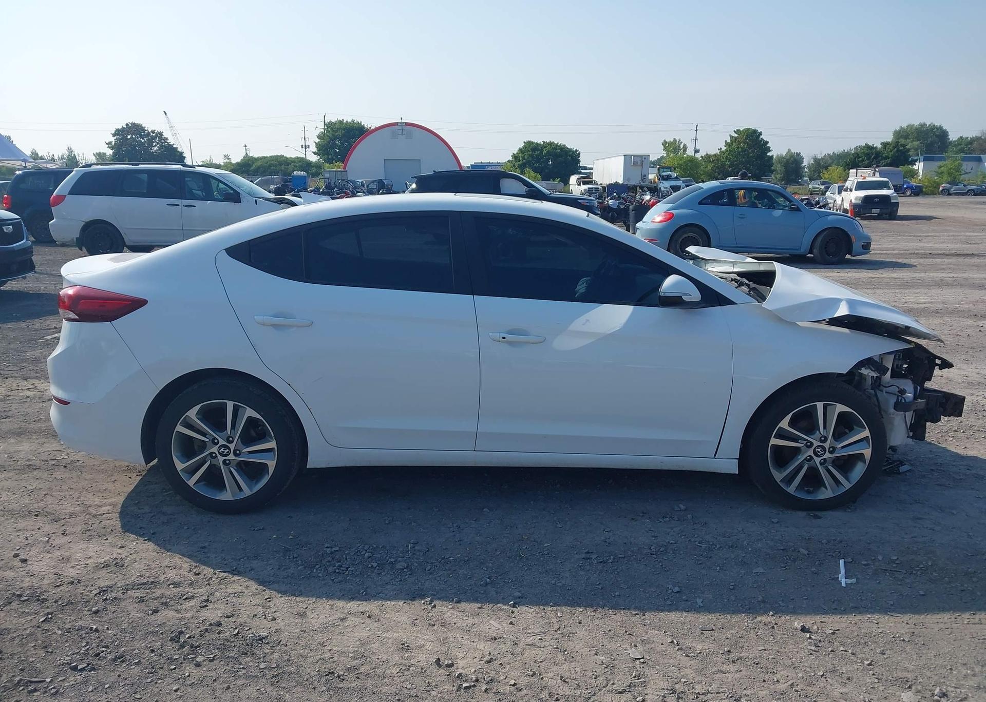 2017 HYUNDAI ELANTRA SE