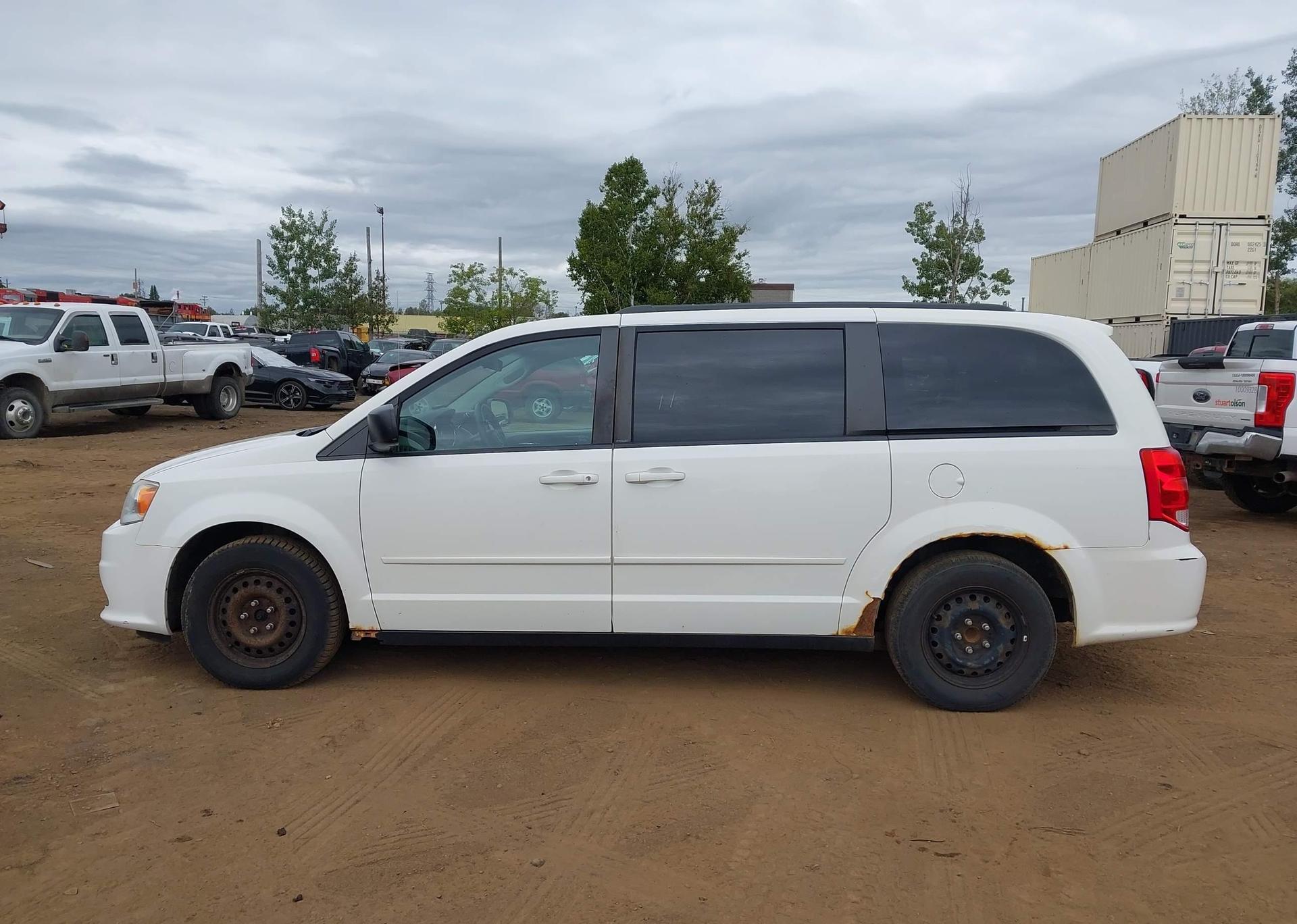 2012 DODGE GRAND CARAVAN SE