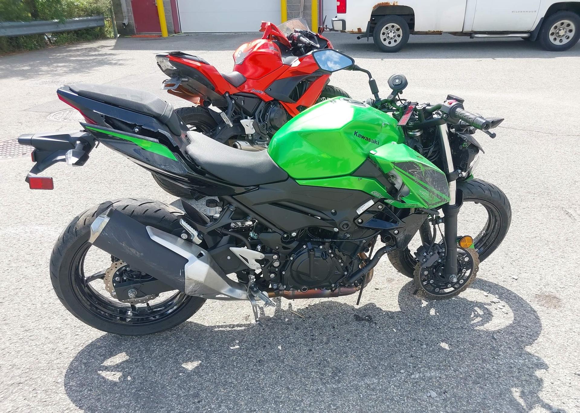 2023 KAWASAKI ER400 D