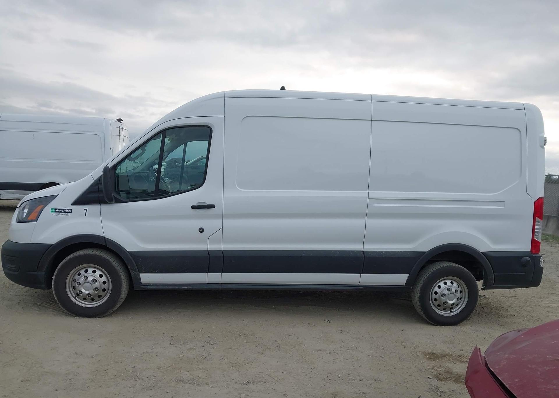 2024 FORD transit t-250