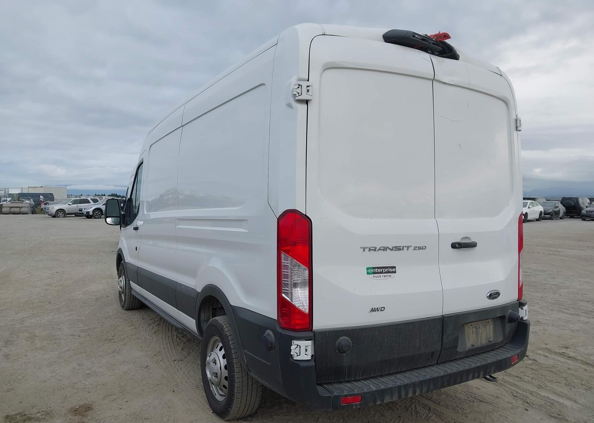 2024 FORD transit t-250