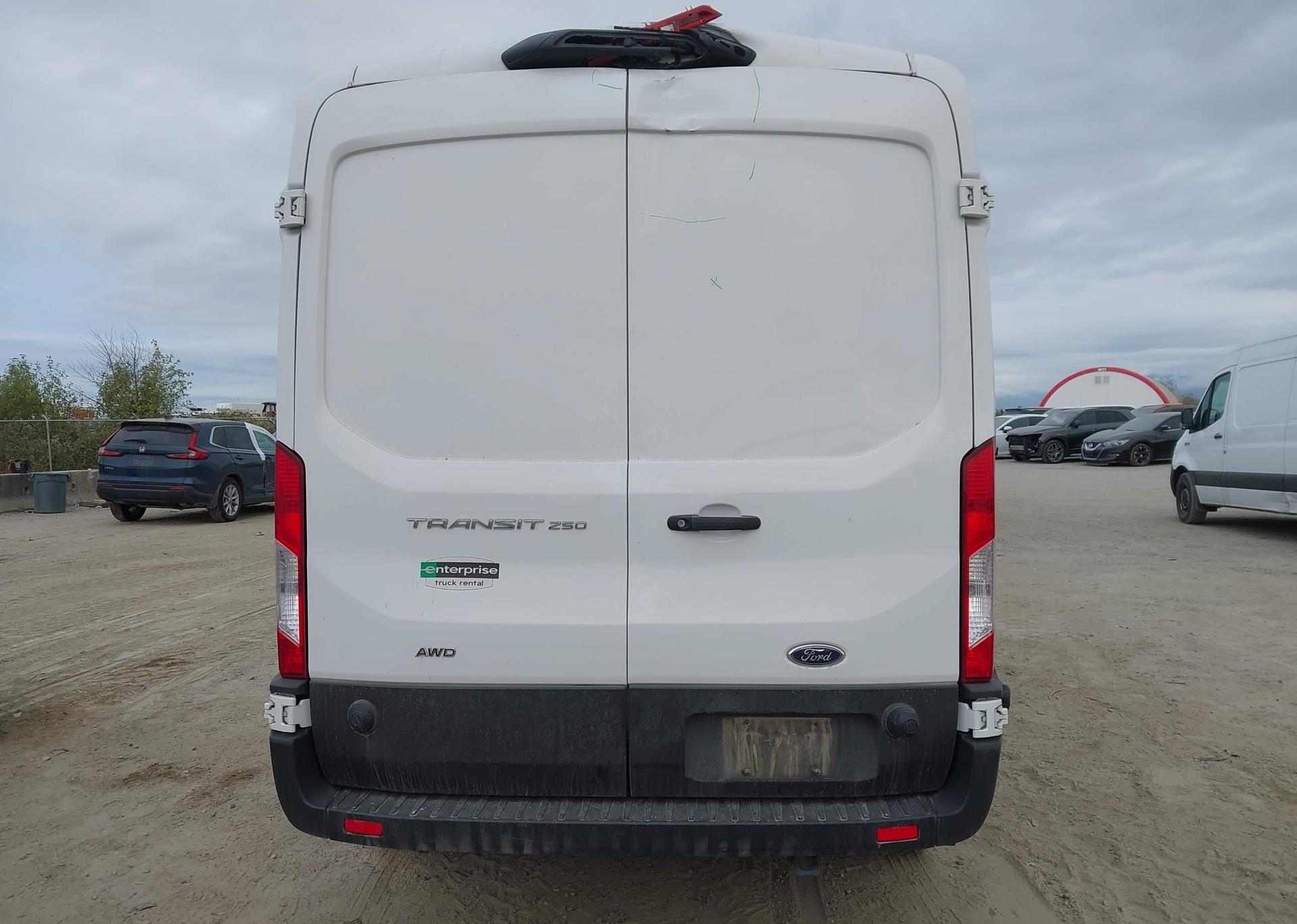2024 FORD transit t-250