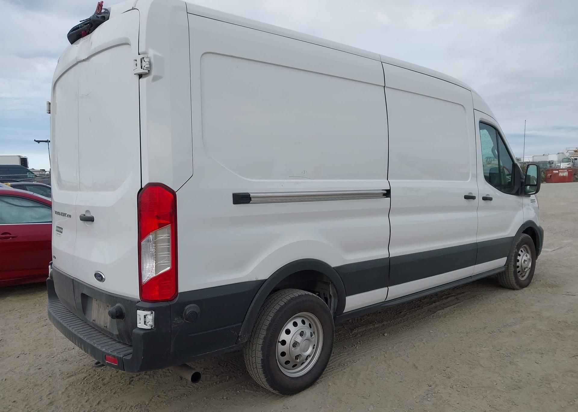 2024 FORD transit t-250