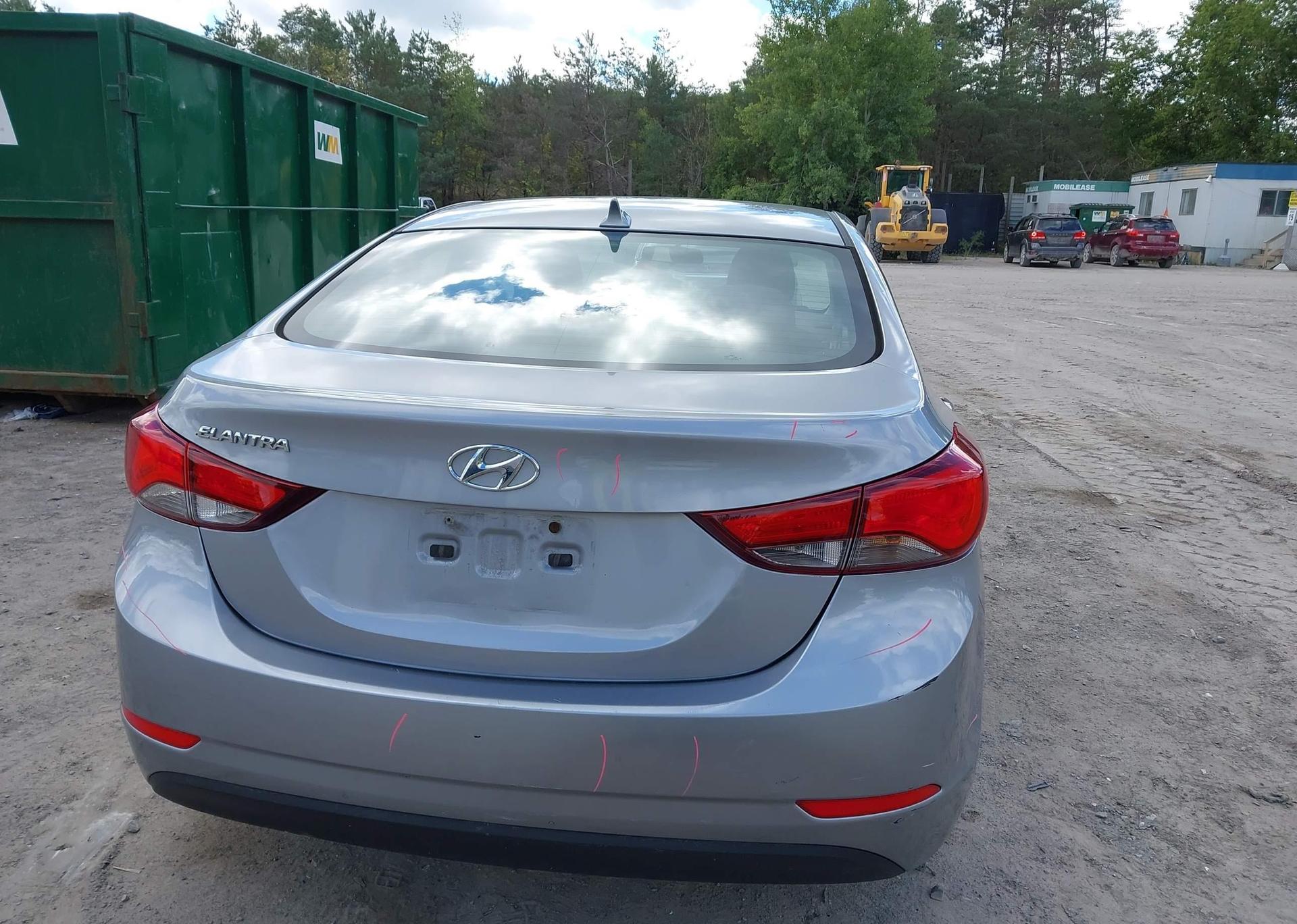 2015 HYUNDAI ELANTRA GL