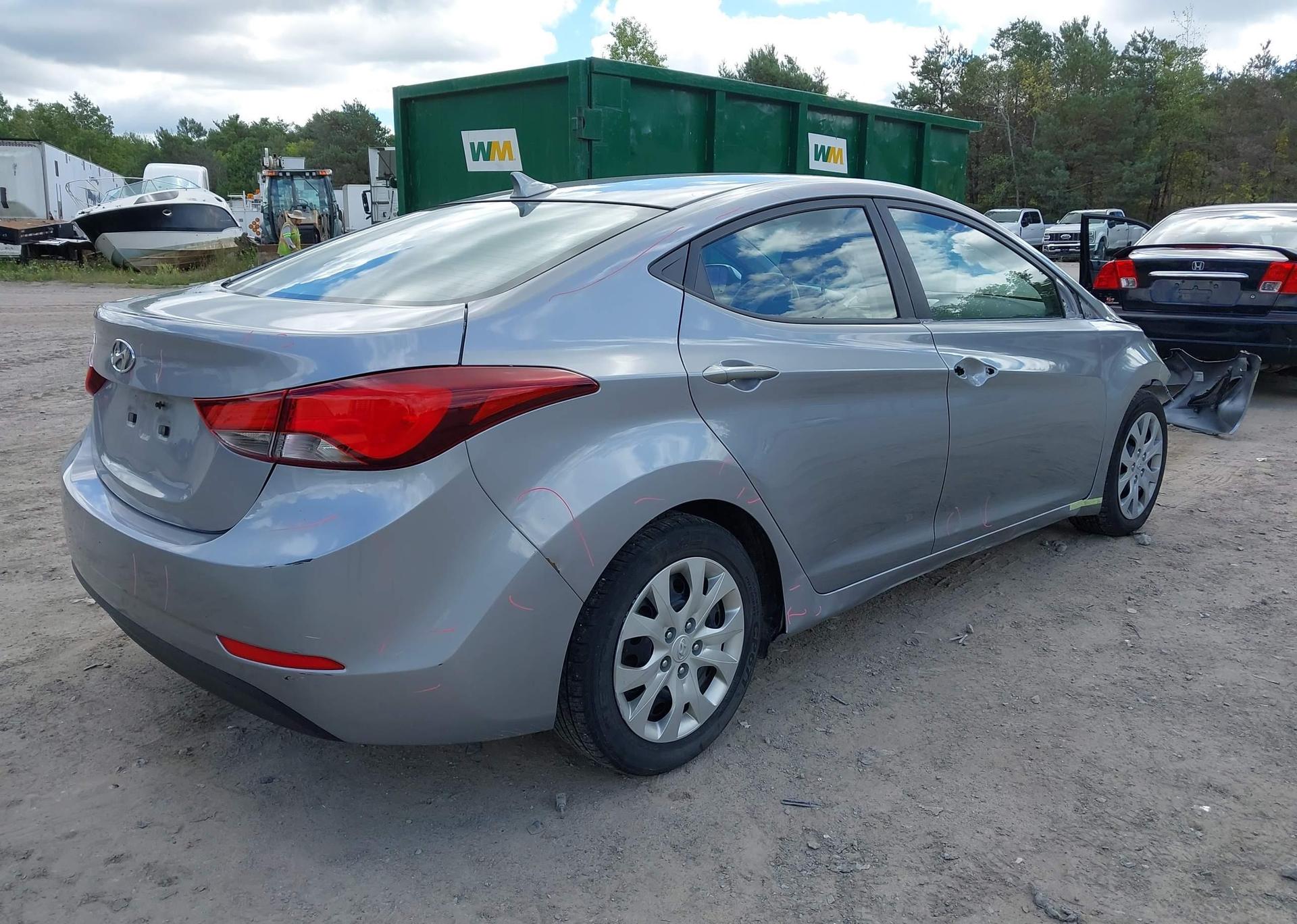 2015 HYUNDAI ELANTRA GL