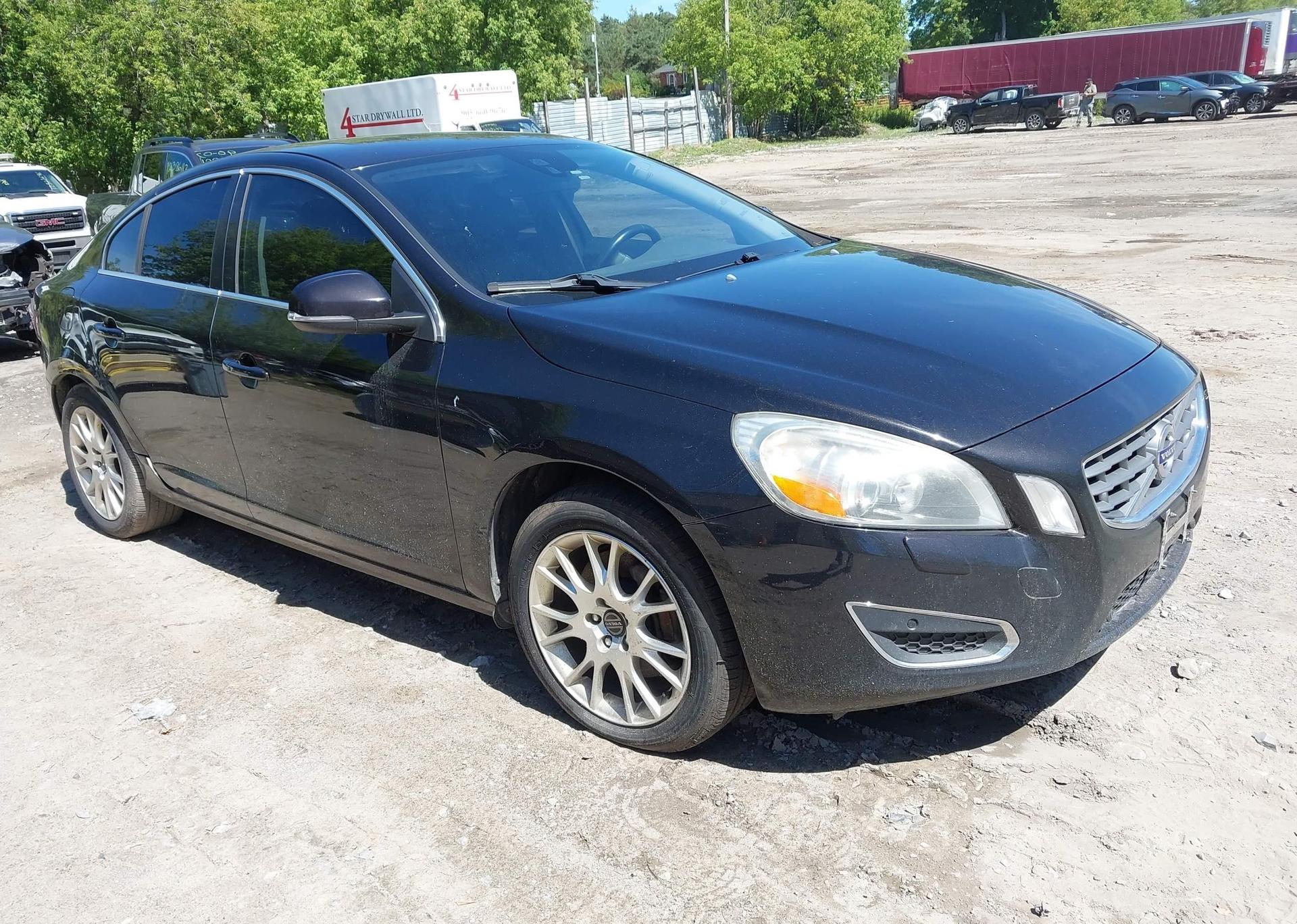 2013 VOLVO S60 T5