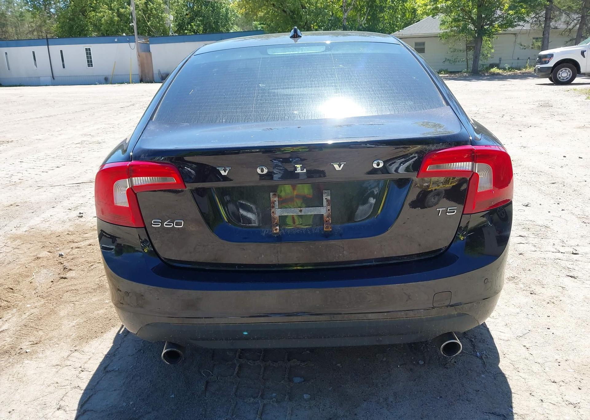 2013 VOLVO S60 T5