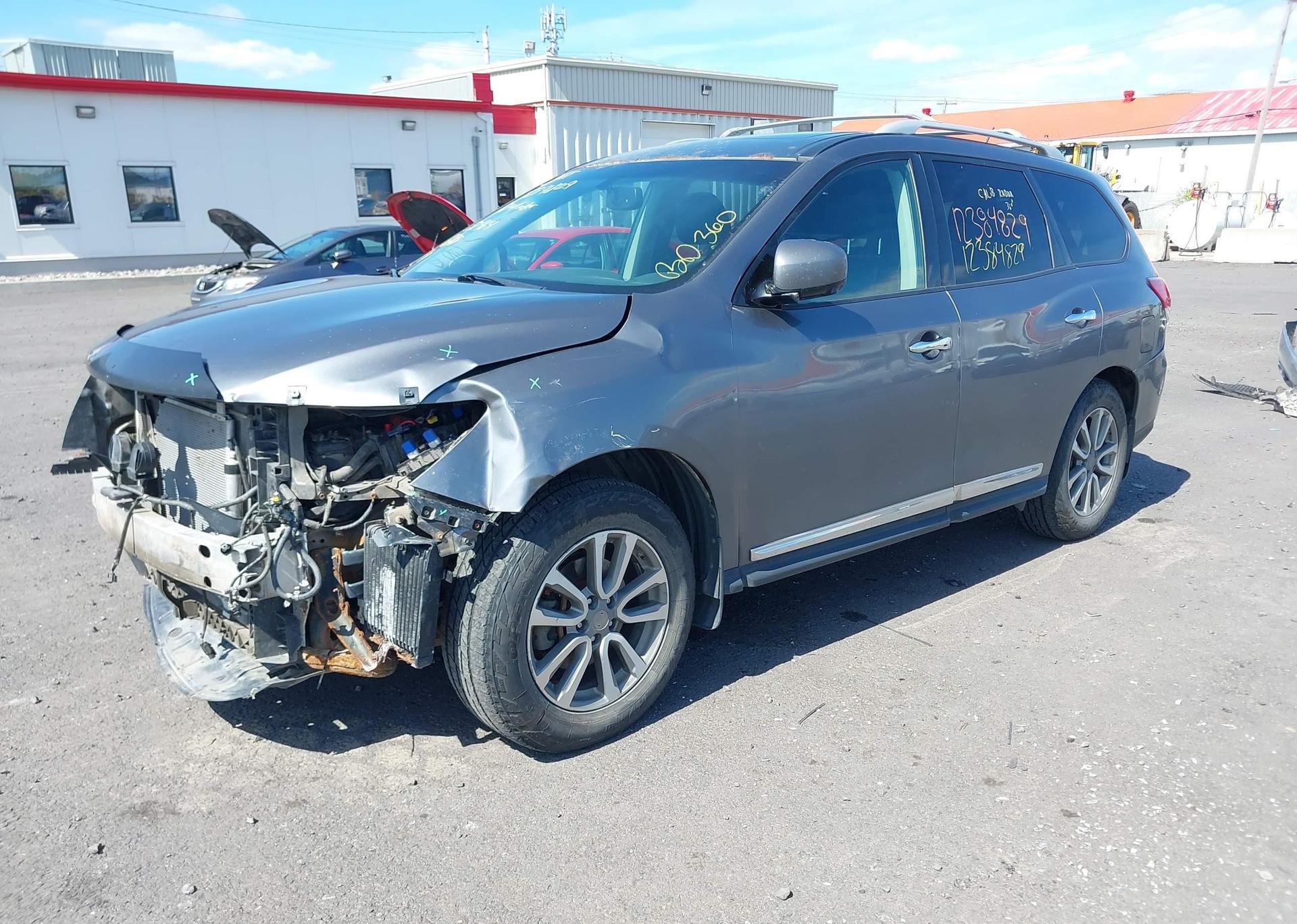 2016 NISSAN PATHFINDER