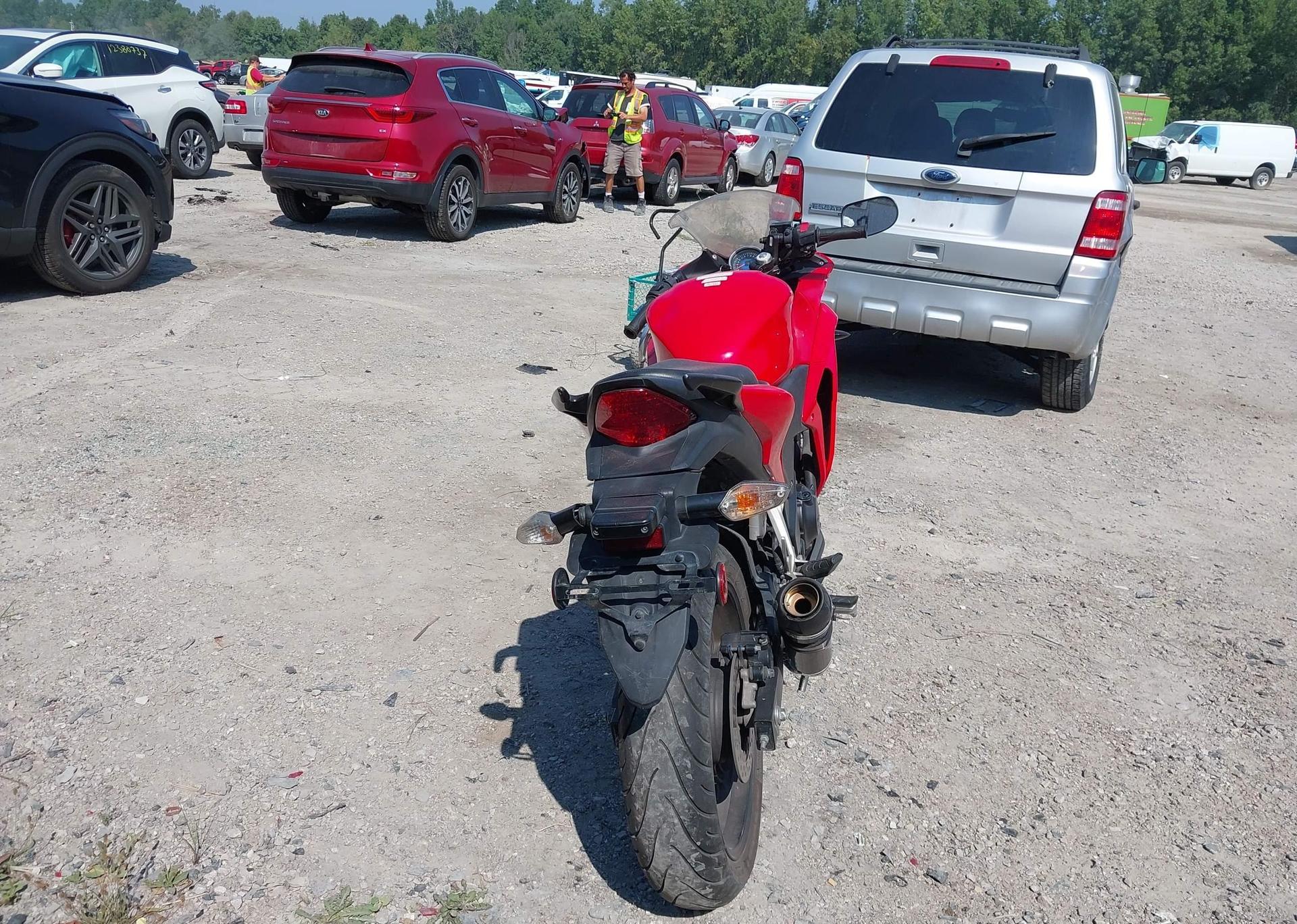 2013 HONDA CBR250 R