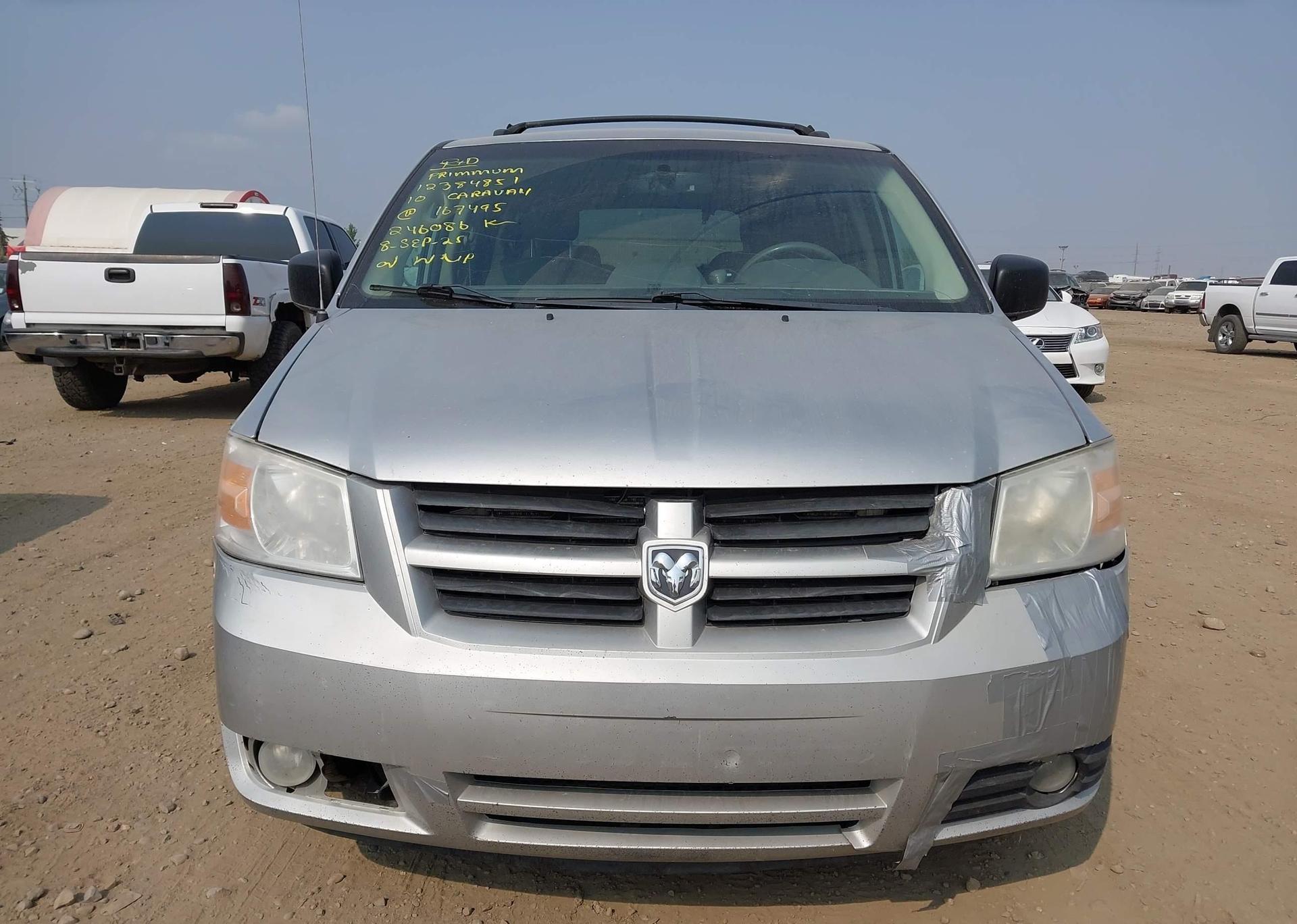 2010 DODGE GRAND CARAVAN SE