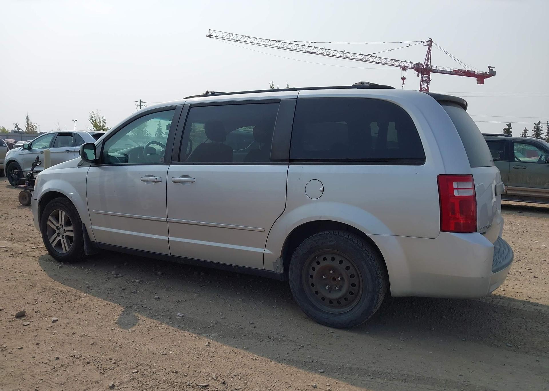 2010 DODGE GRAND CARAVAN SE