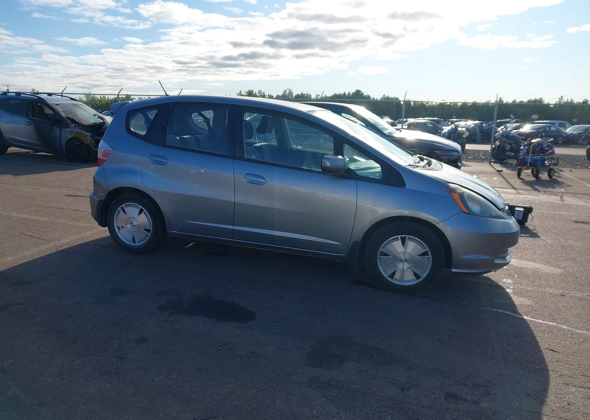 2010 HONDA FIT LX