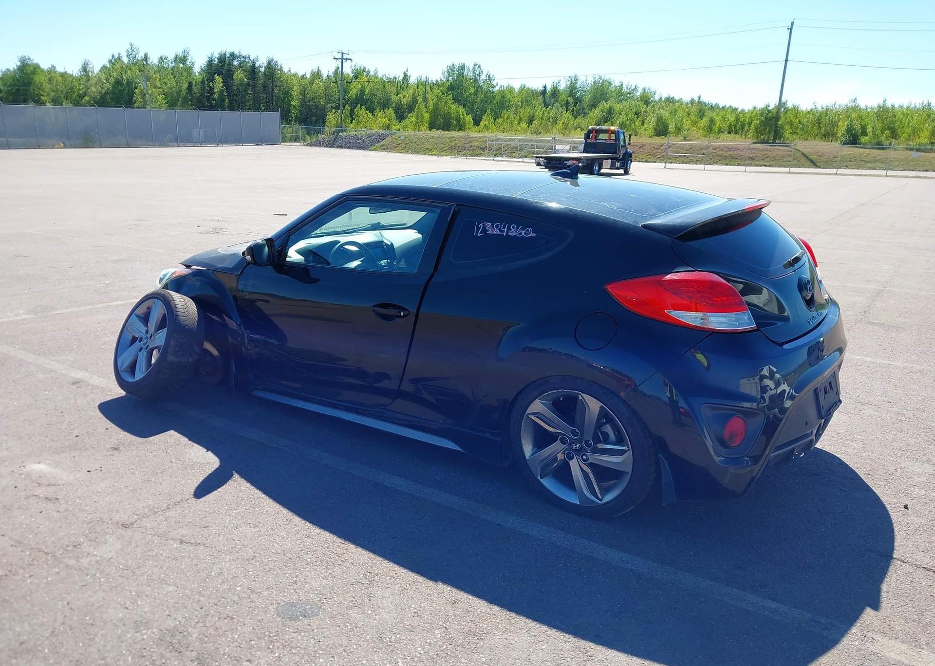 2013 HYUNDAI Veloster Turbo