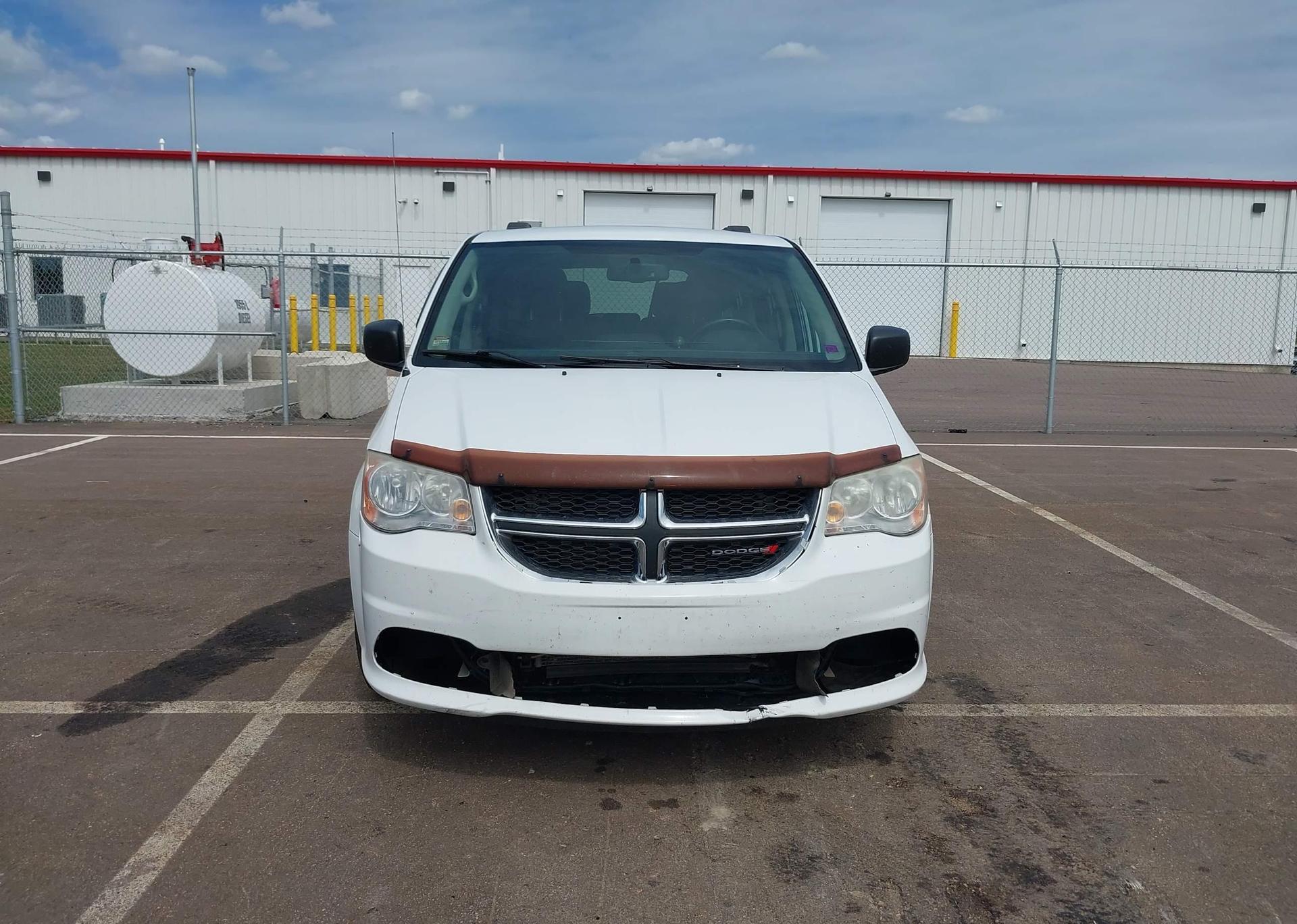 2014 DODGE GRAND CARAVAN SE