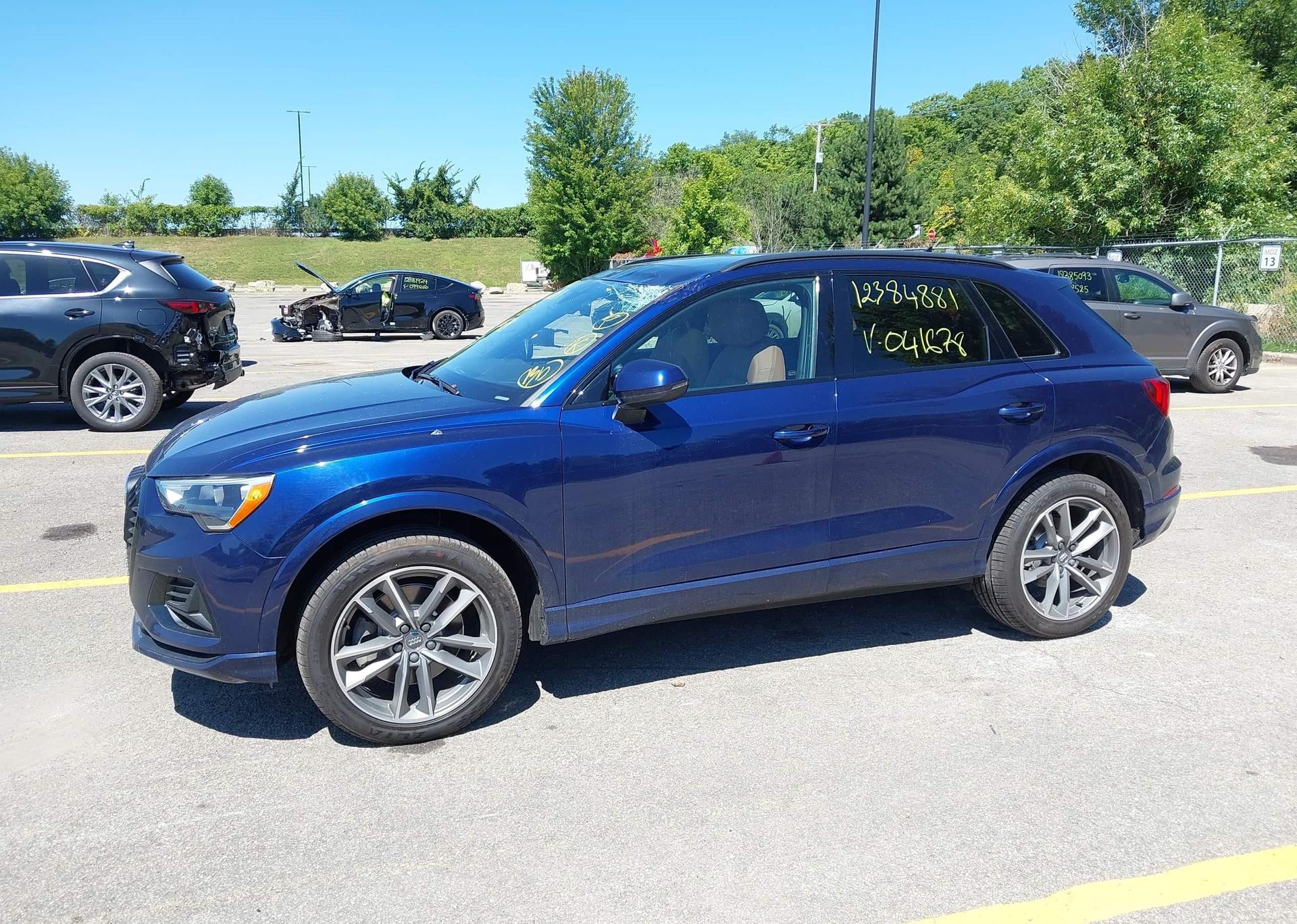 2022 AUDI Q3