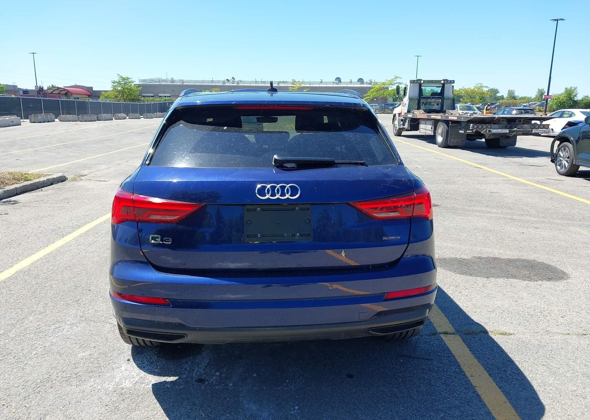 2022 AUDI Q3