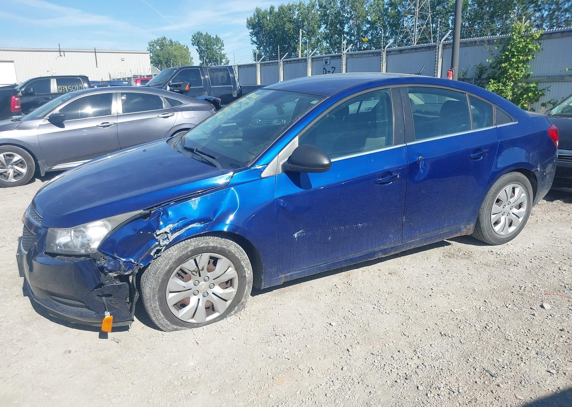 2012 CHEVROLET CRUZE LS