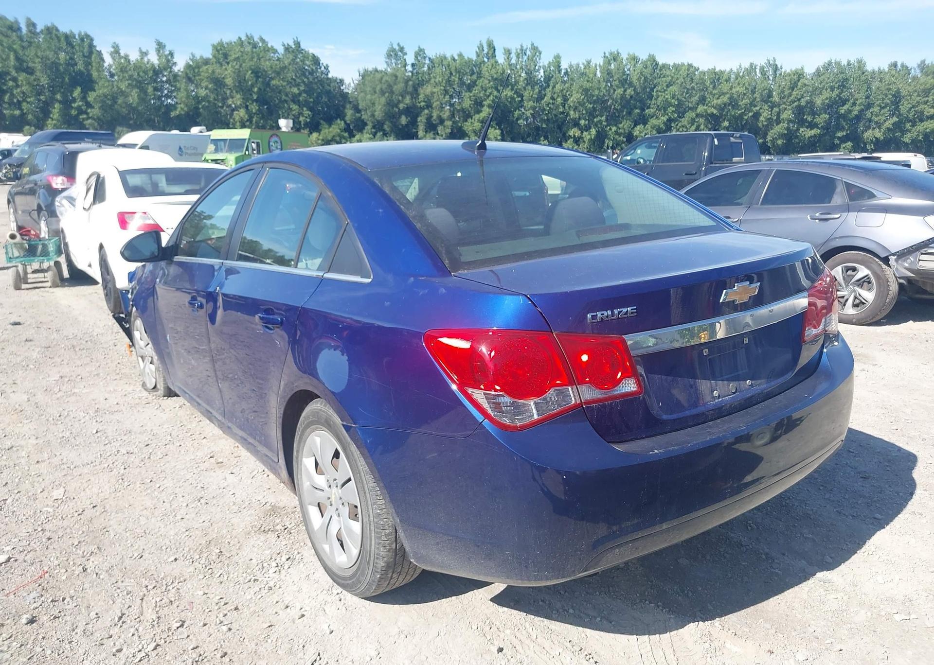 2012 CHEVROLET CRUZE LS
