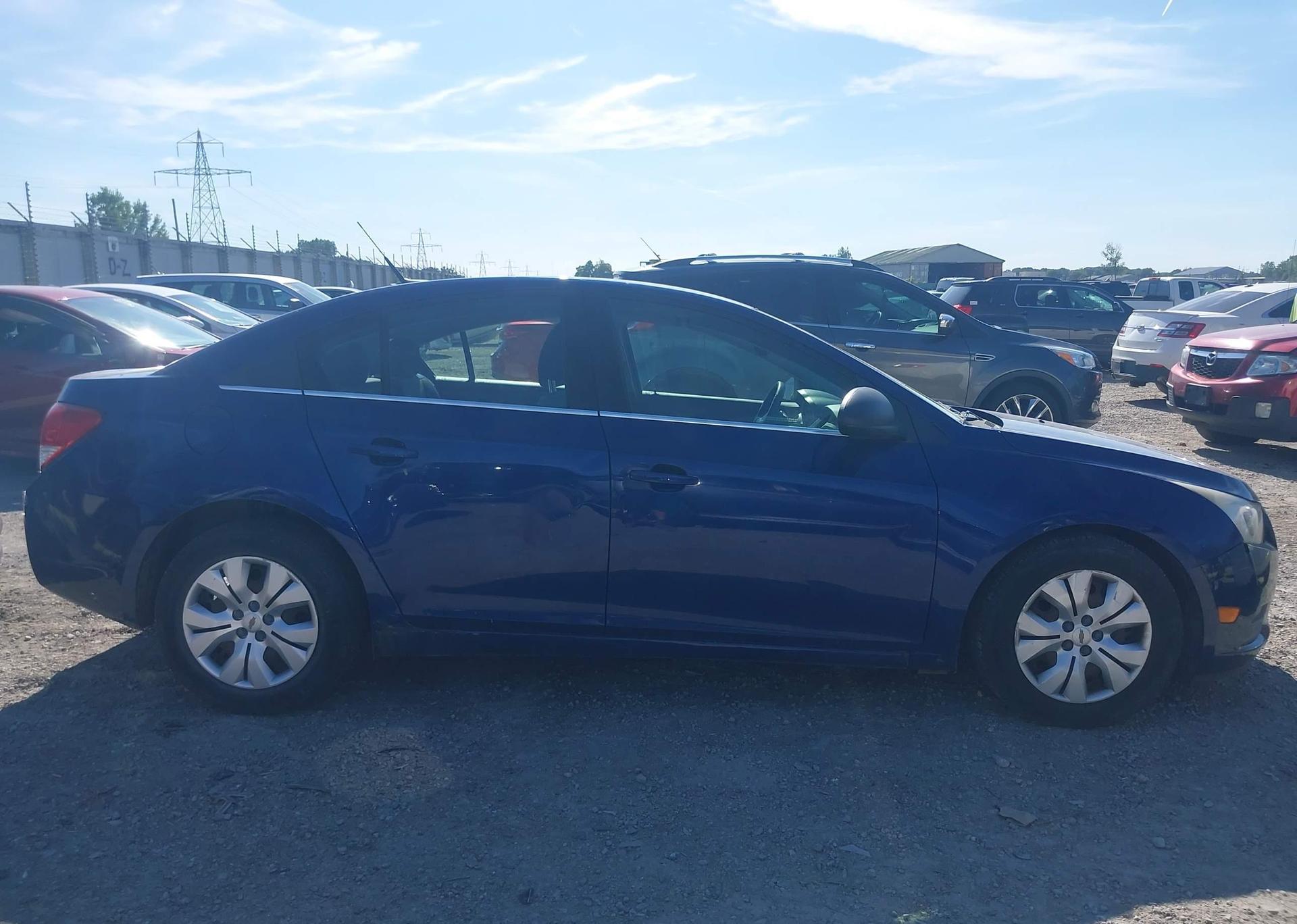 2012 CHEVROLET CRUZE LS