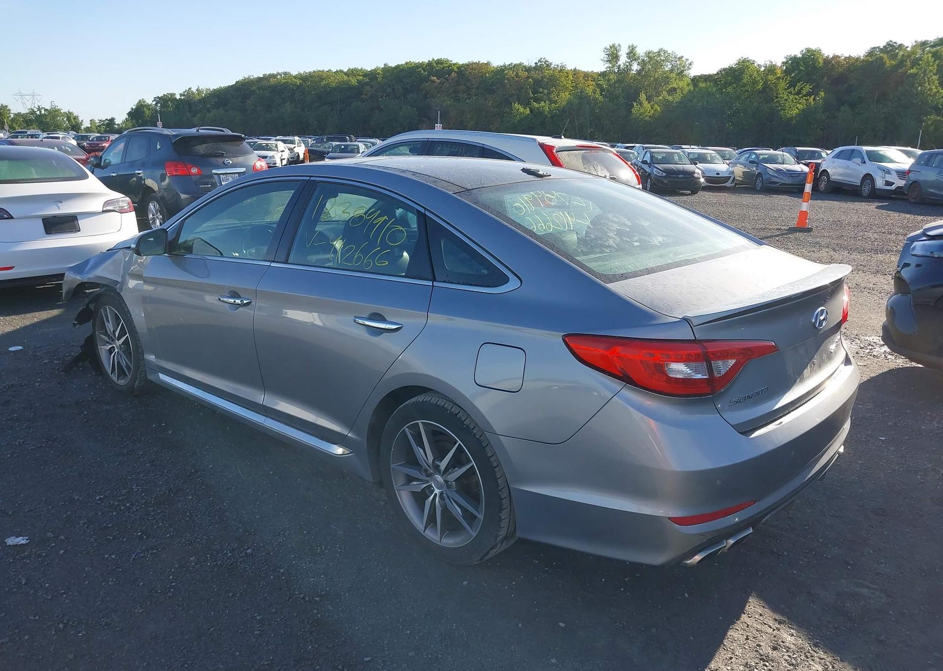 2016 HYUNDAI SONATA
