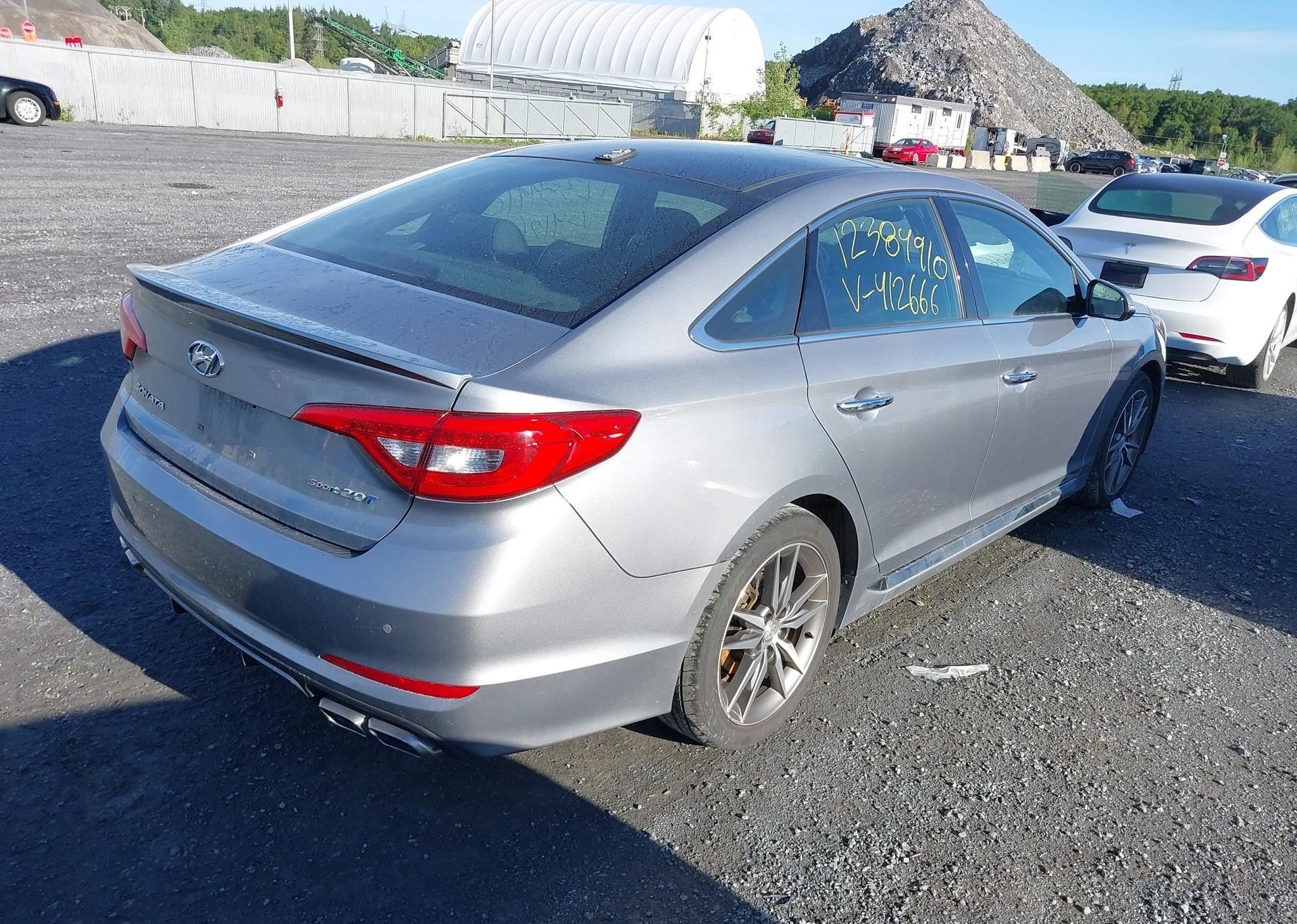 2016 HYUNDAI SONATA
