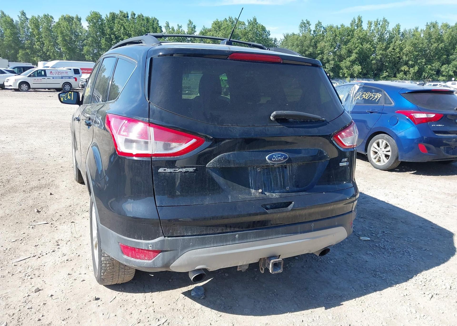 2016 FORD ESCAPE SE