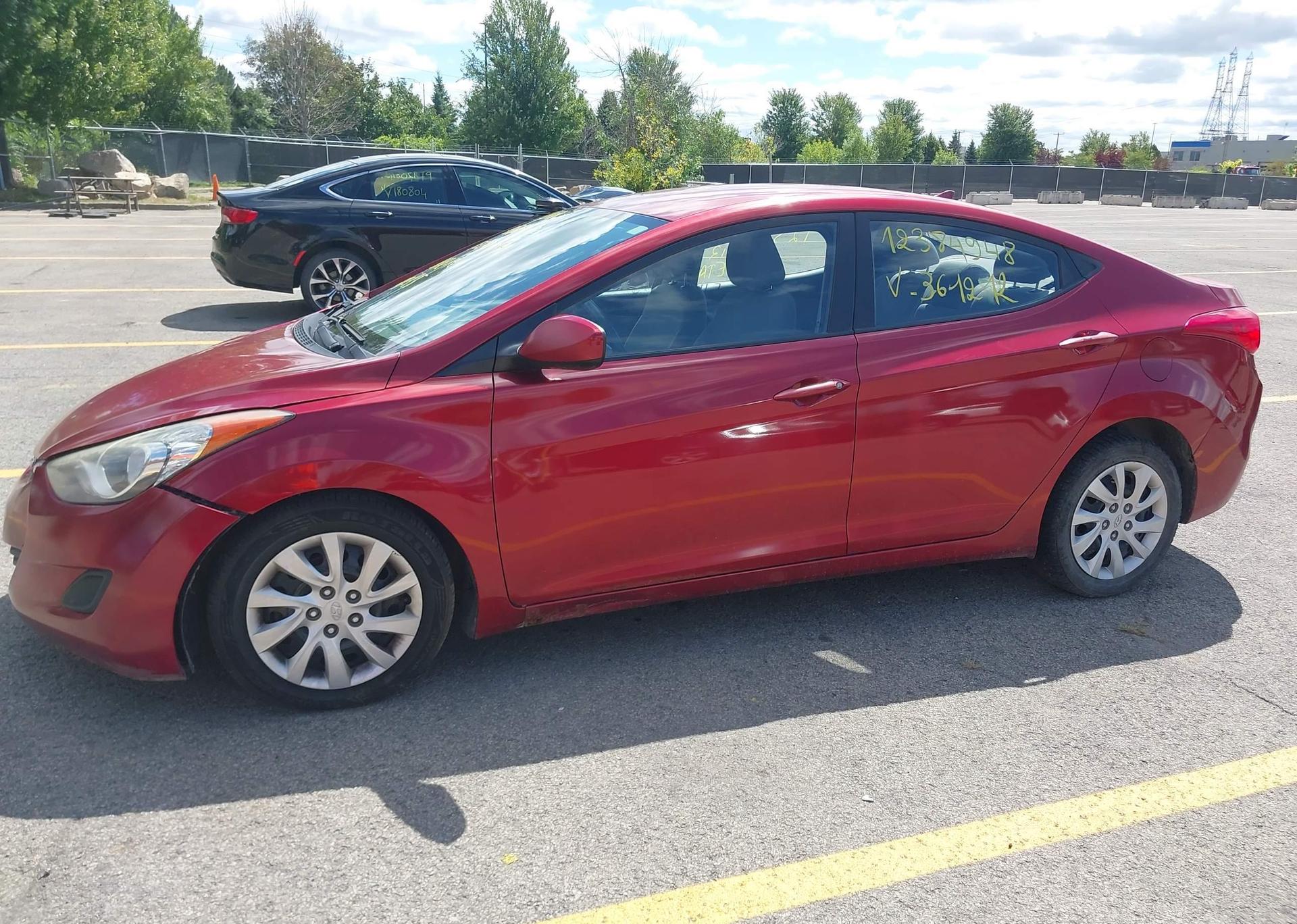 2013 HYUNDAI ELANTRA