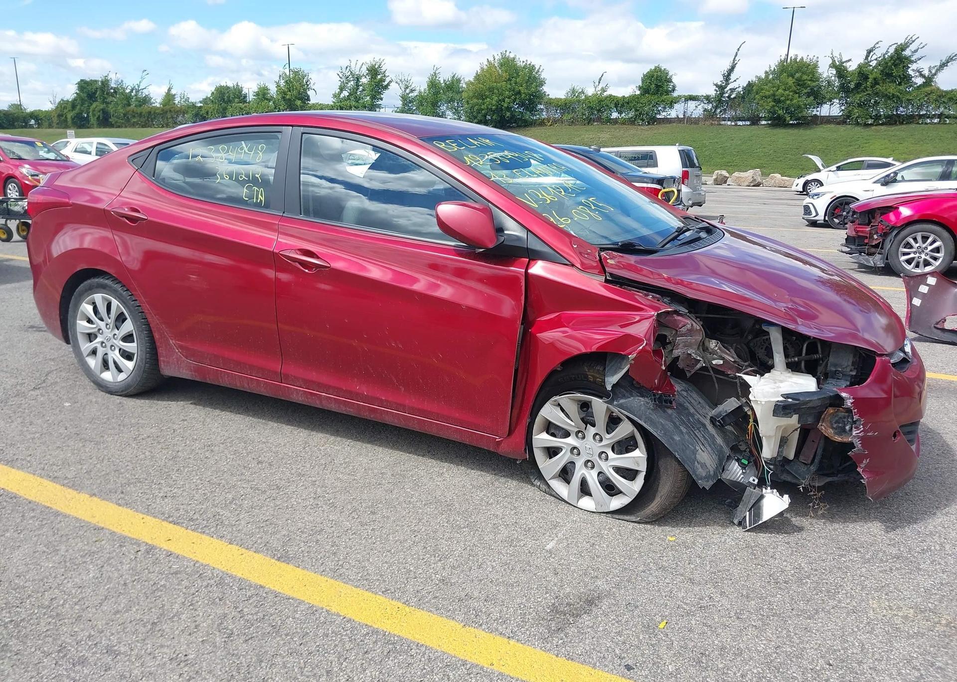 2013 HYUNDAI ELANTRA