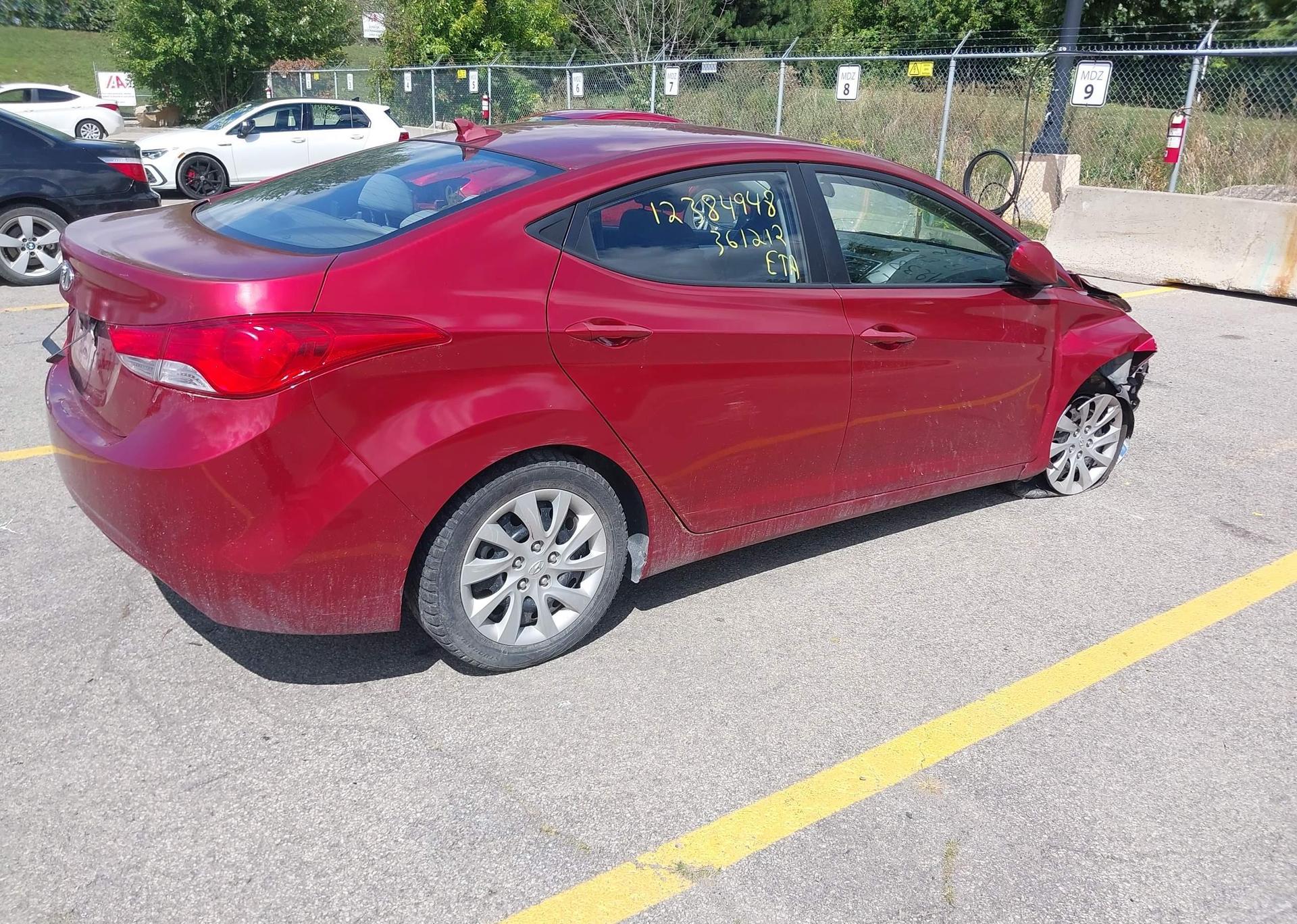 2013 HYUNDAI ELANTRA