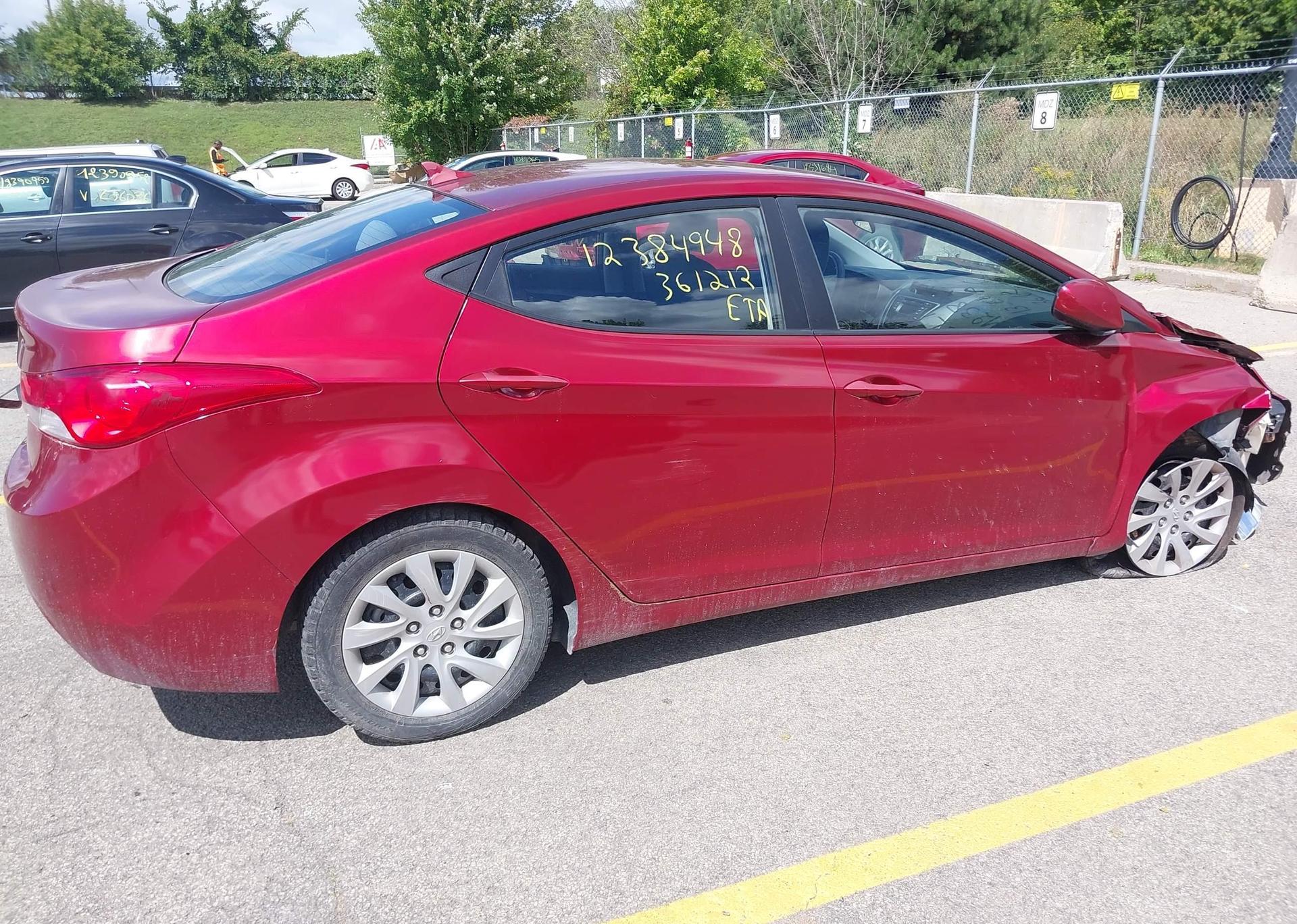 2013 HYUNDAI ELANTRA