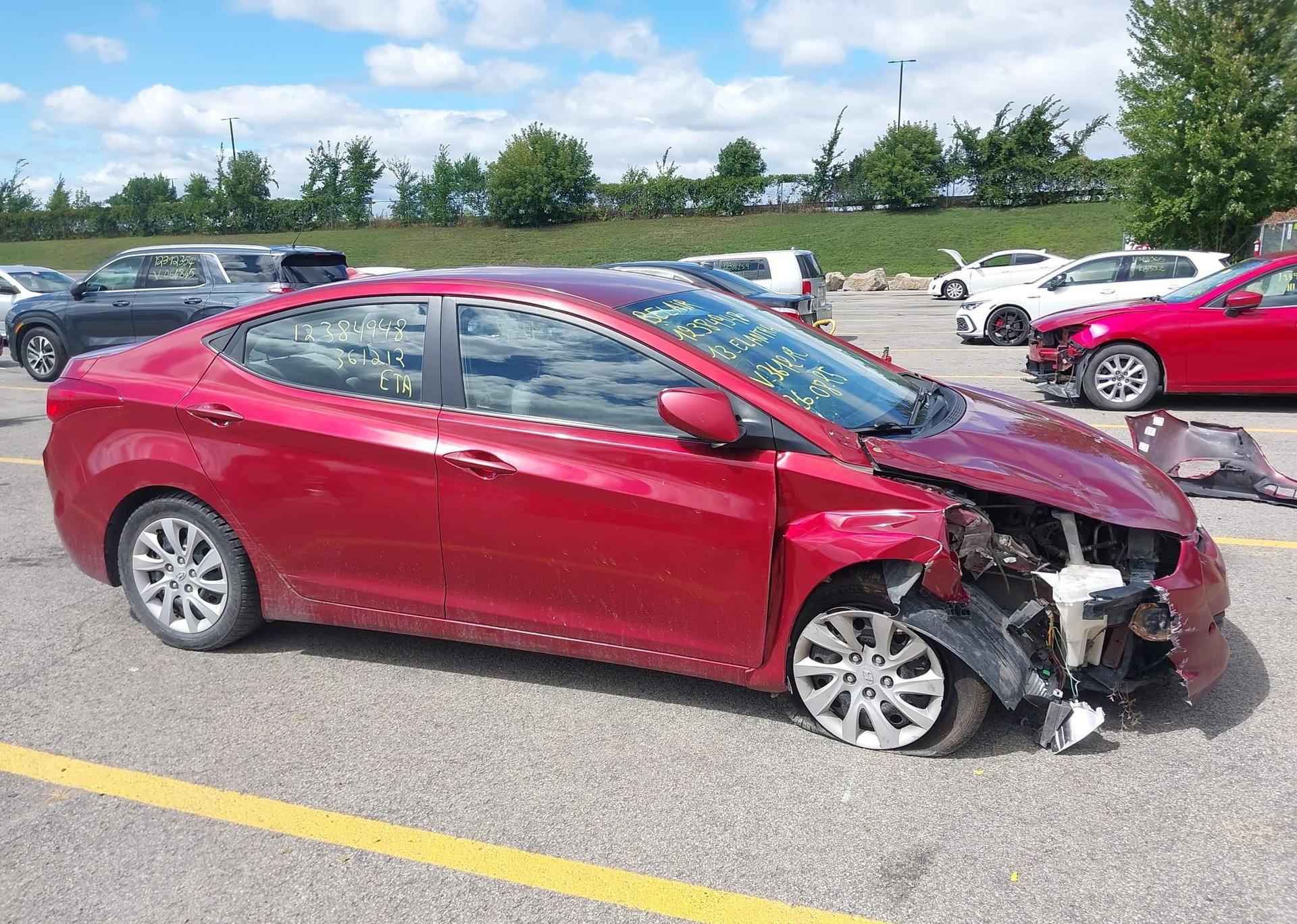 2013 HYUNDAI ELANTRA