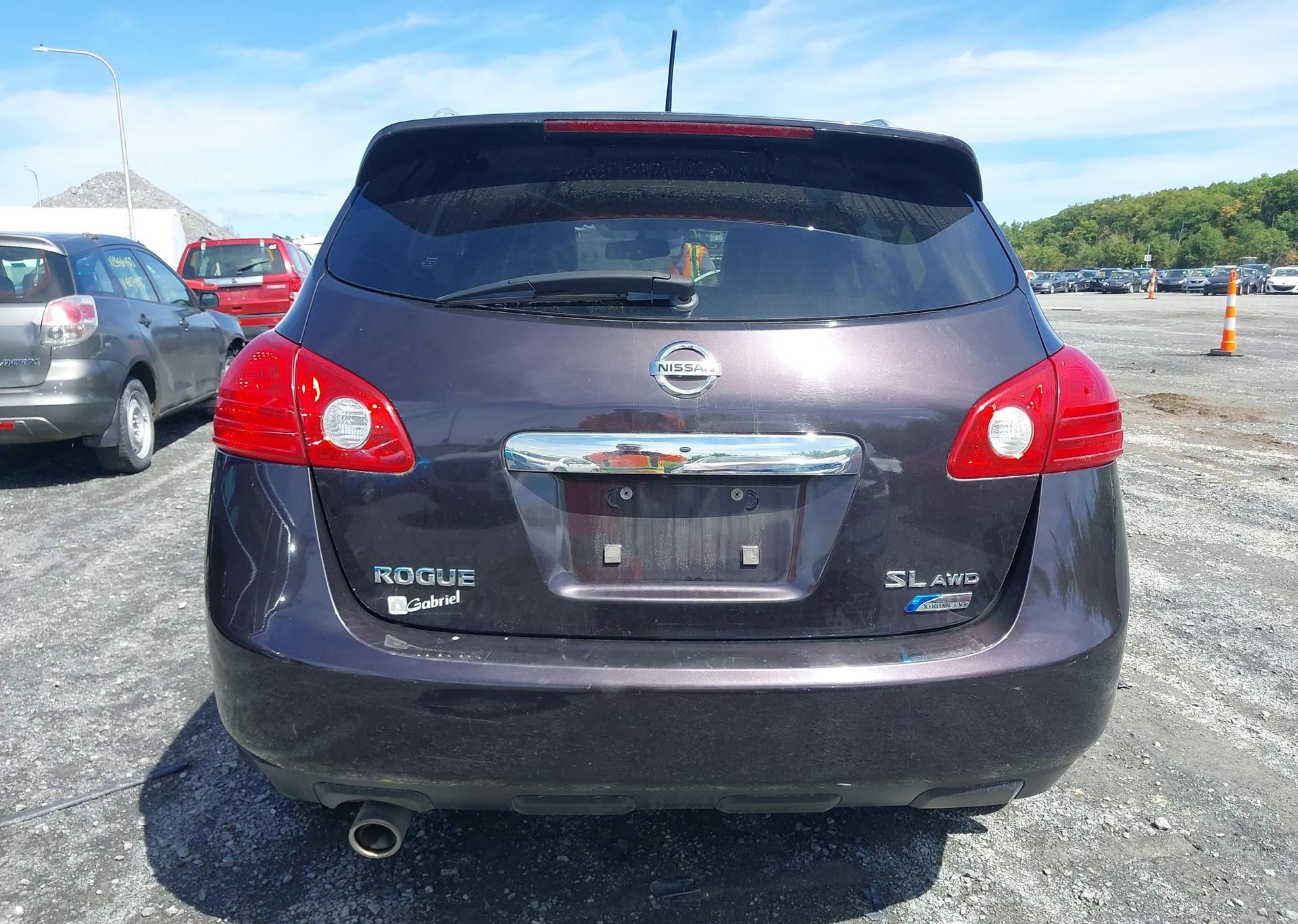 2012 NISSAN ROGUE