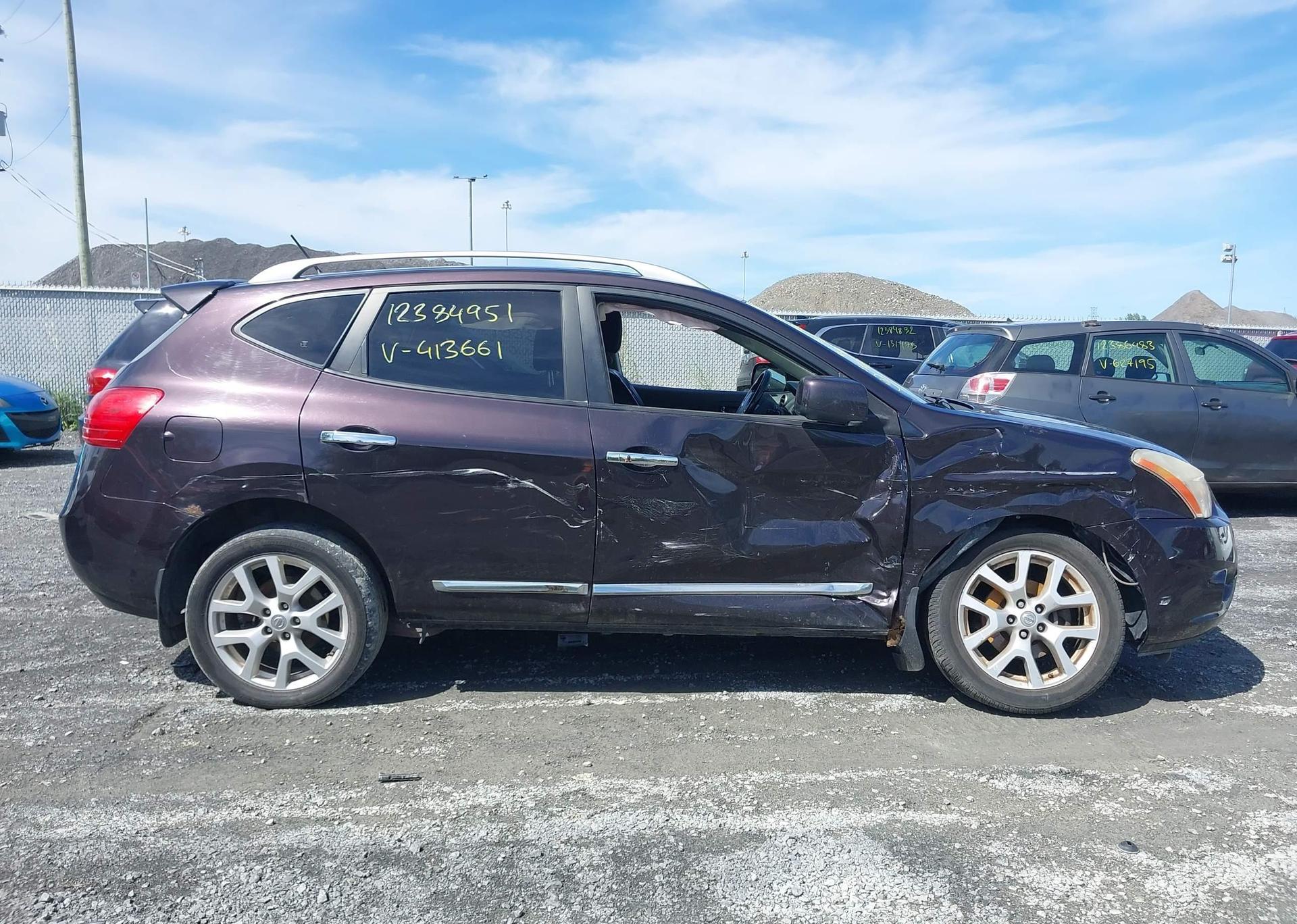 2012 NISSAN ROGUE