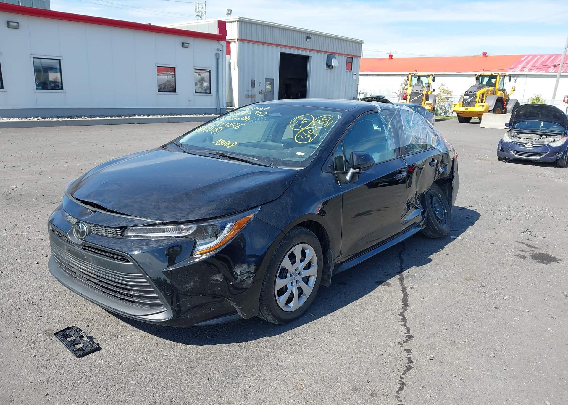 2025 TOYOTA COROLLA LE