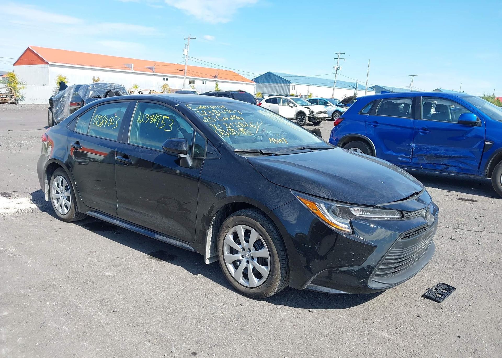 2025 TOYOTA COROLLA LE