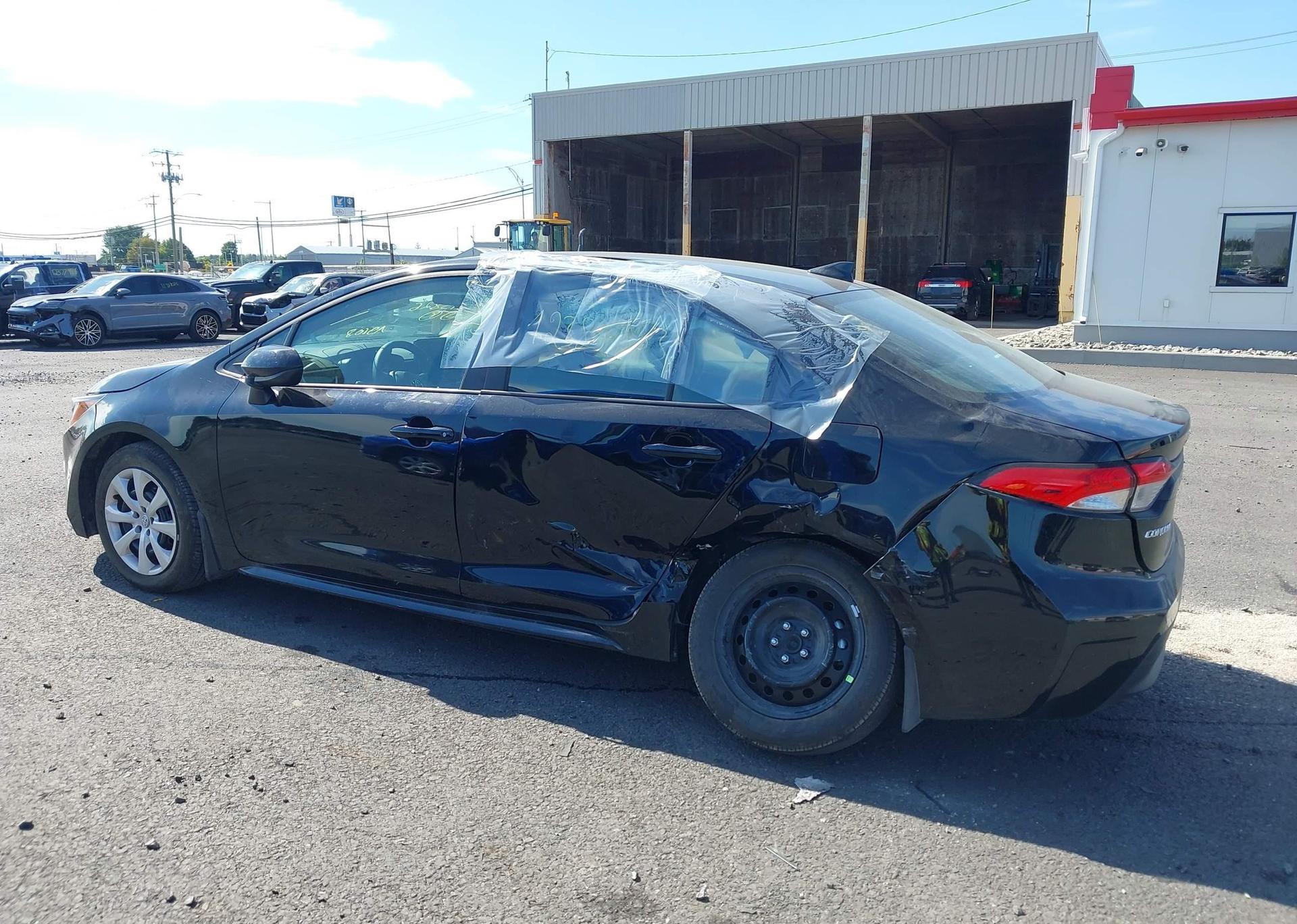 2025 TOYOTA COROLLA LE
