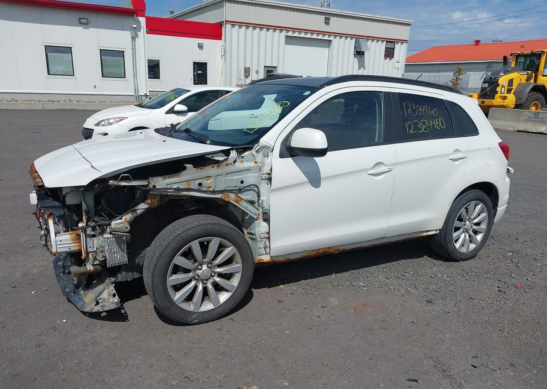 2011 MITSUBISHI RVR