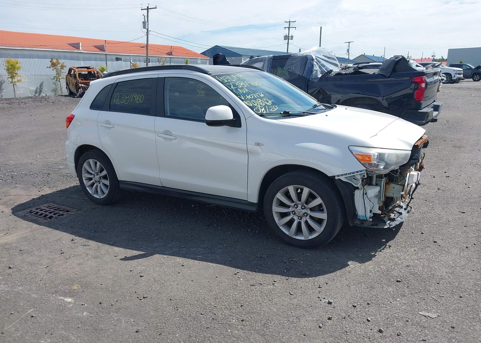 2011 MITSUBISHI RVR