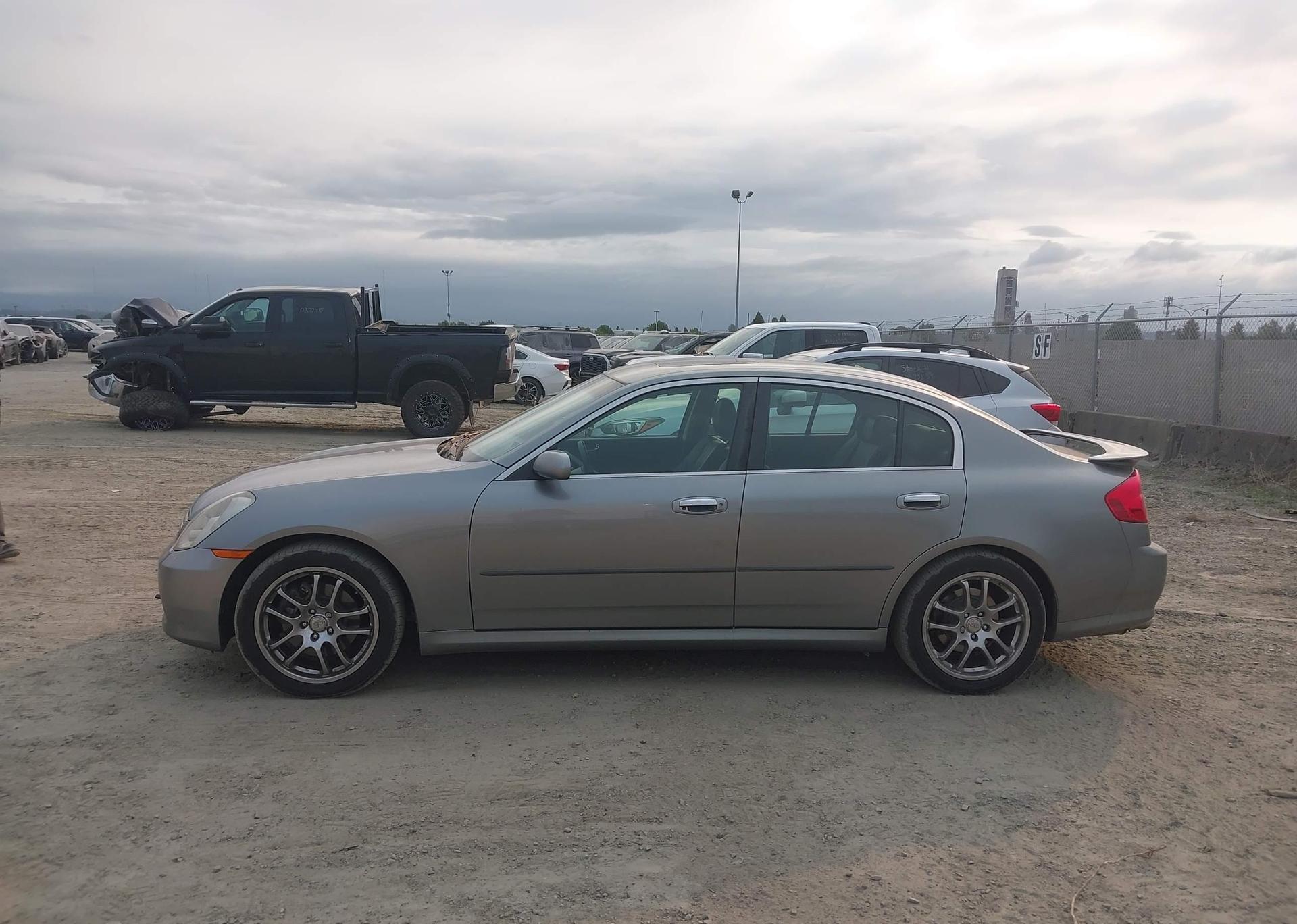 2005 INFINITI G35