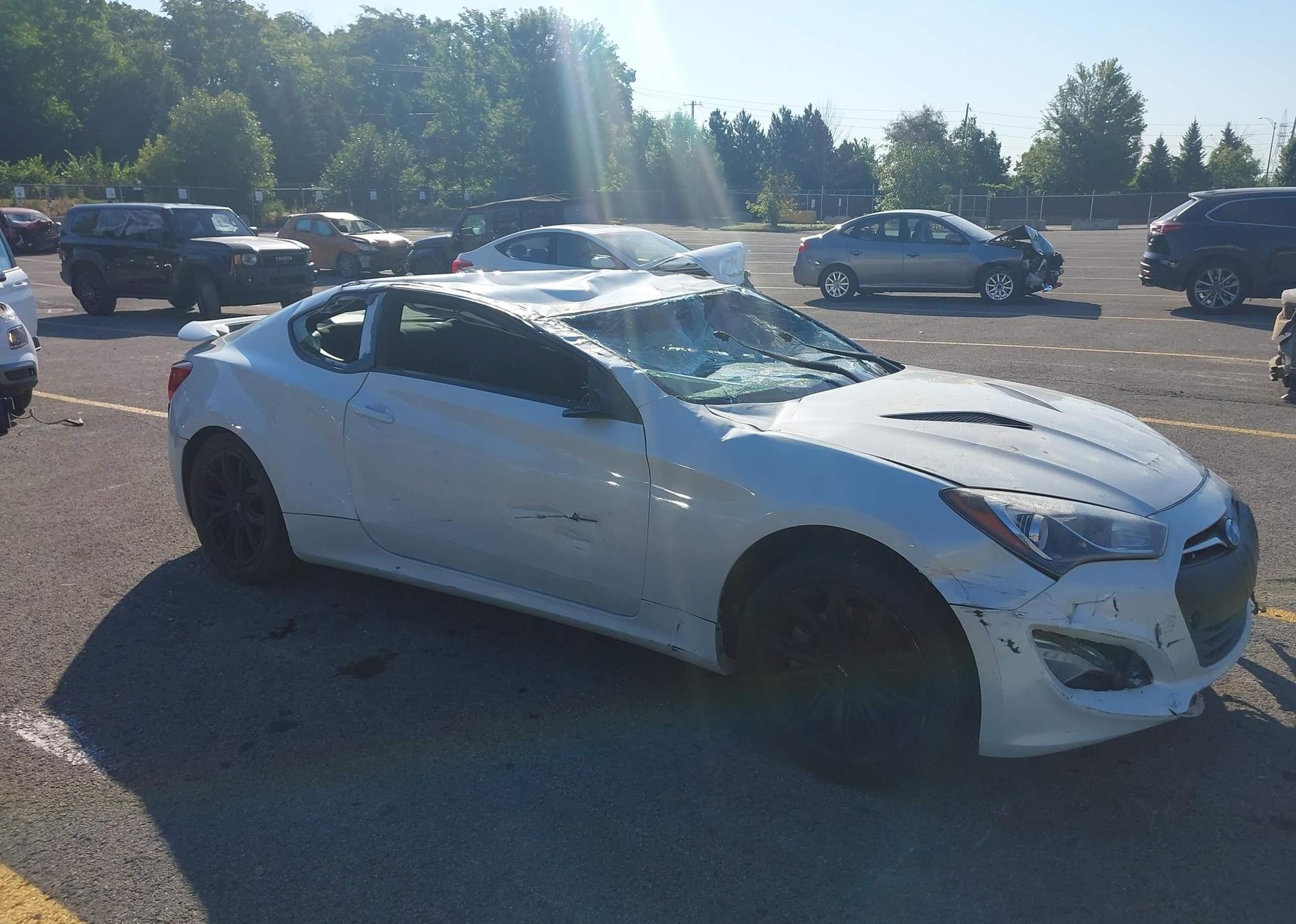 2013 HYUNDAI GENESIS