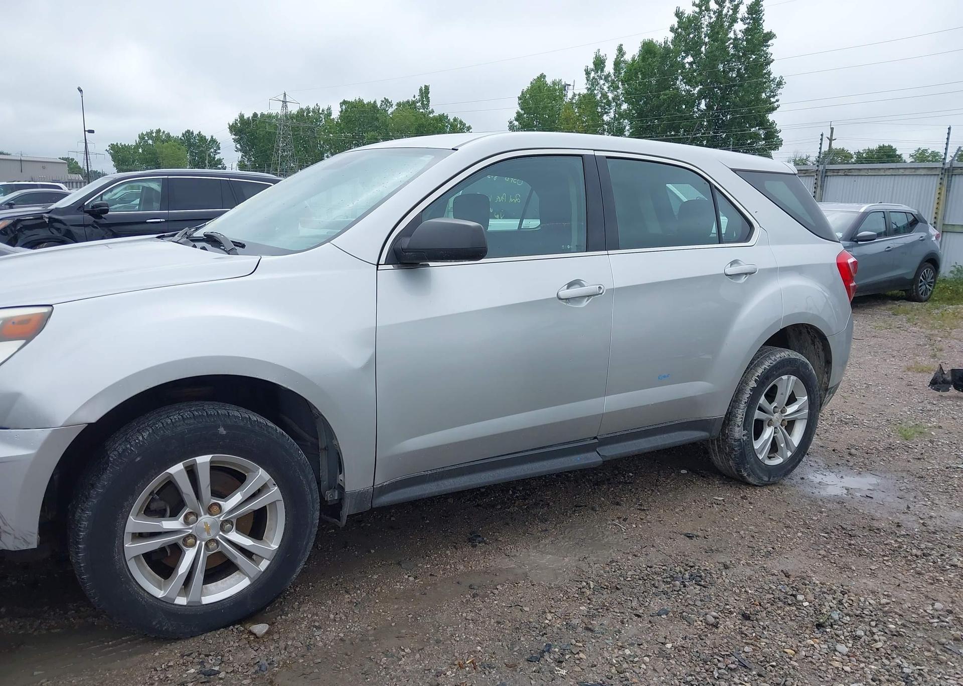 2017 CHEVROLET EQUINOX