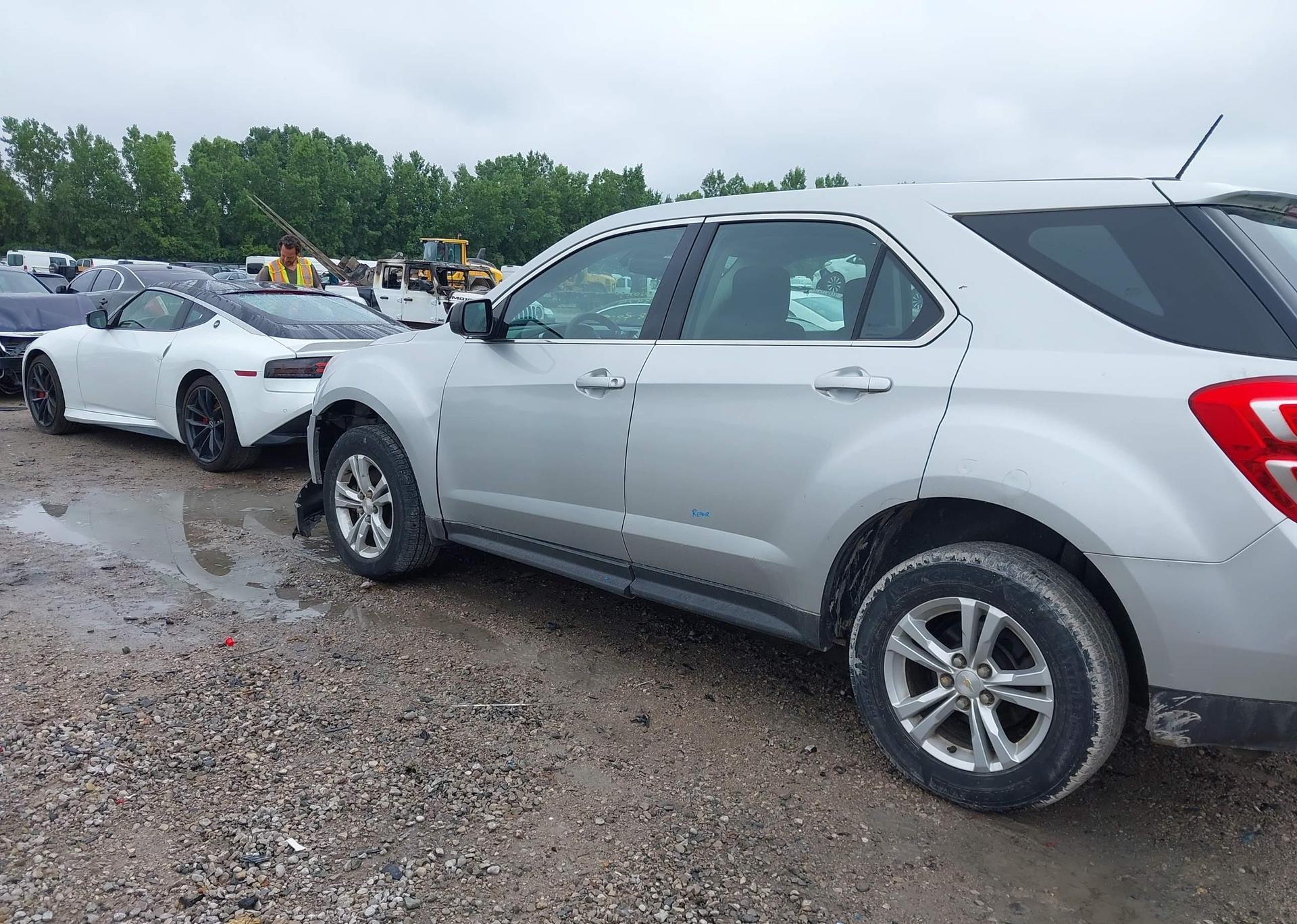 2017 CHEVROLET EQUINOX