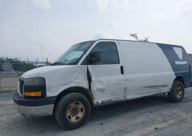2014 GMC SAVANA 3500 1WT