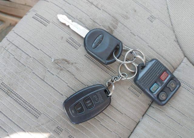 2009 FORD FOCUS SE
