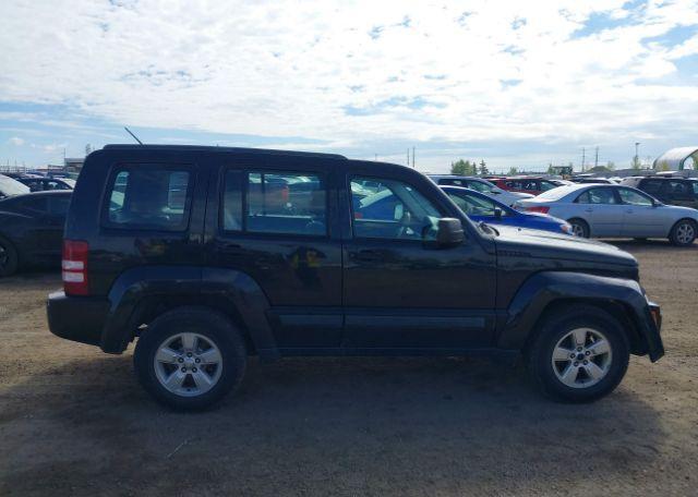 2010 JEEP LIBERTY SPORT