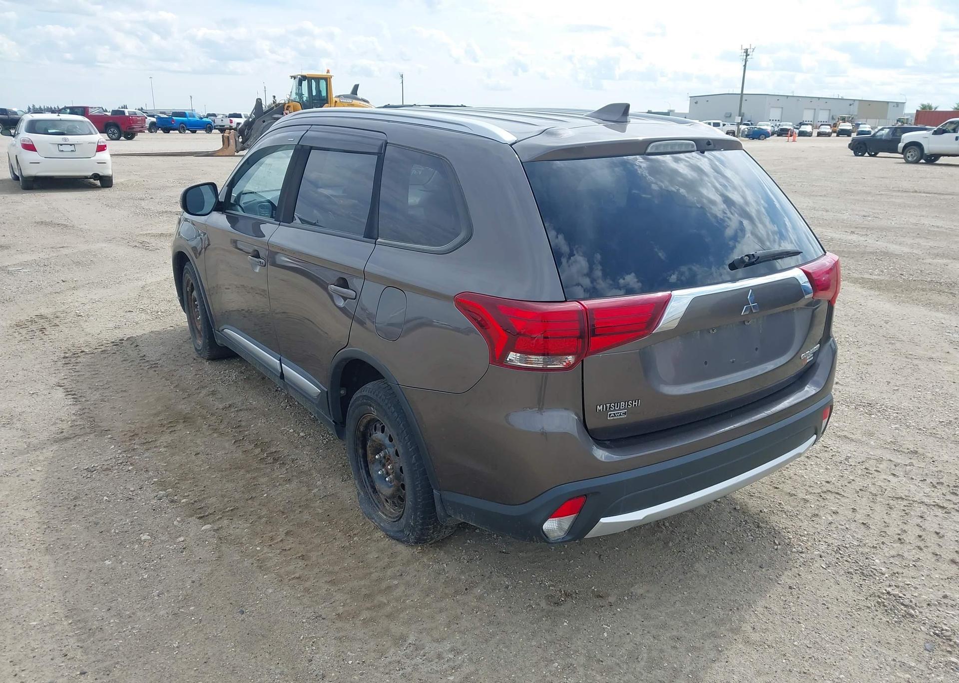 2017 MITSUBISHI outlander