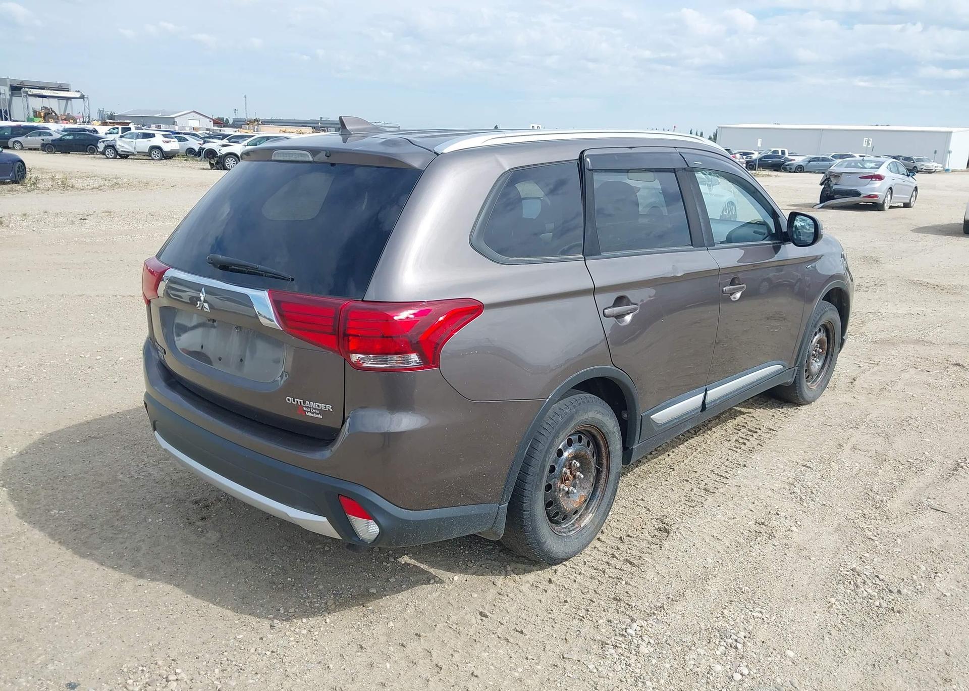 2017 MITSUBISHI outlander