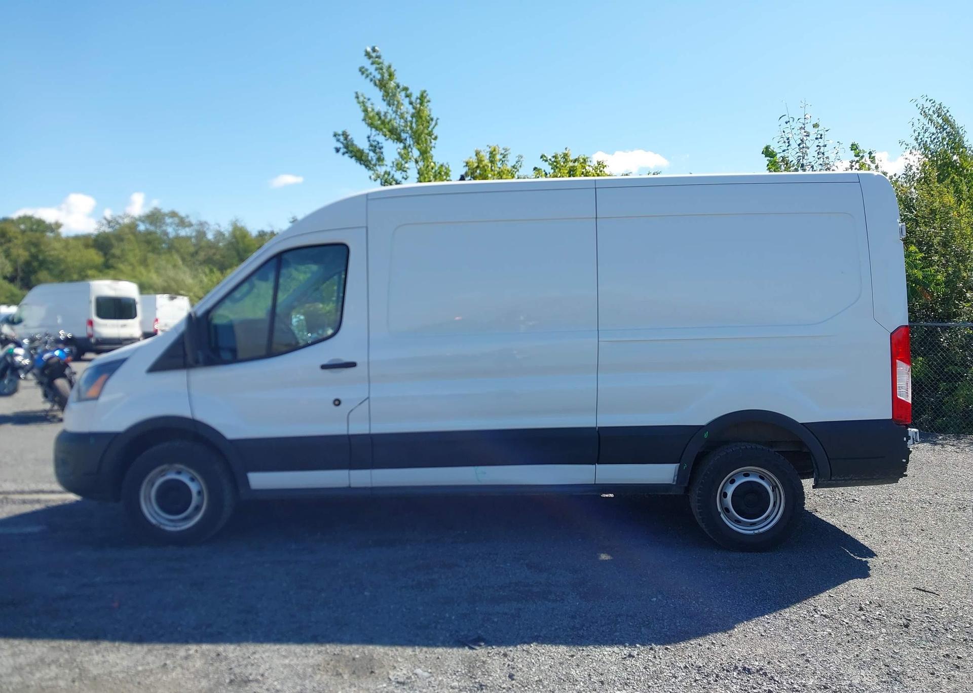 2023 FORD transit t-250