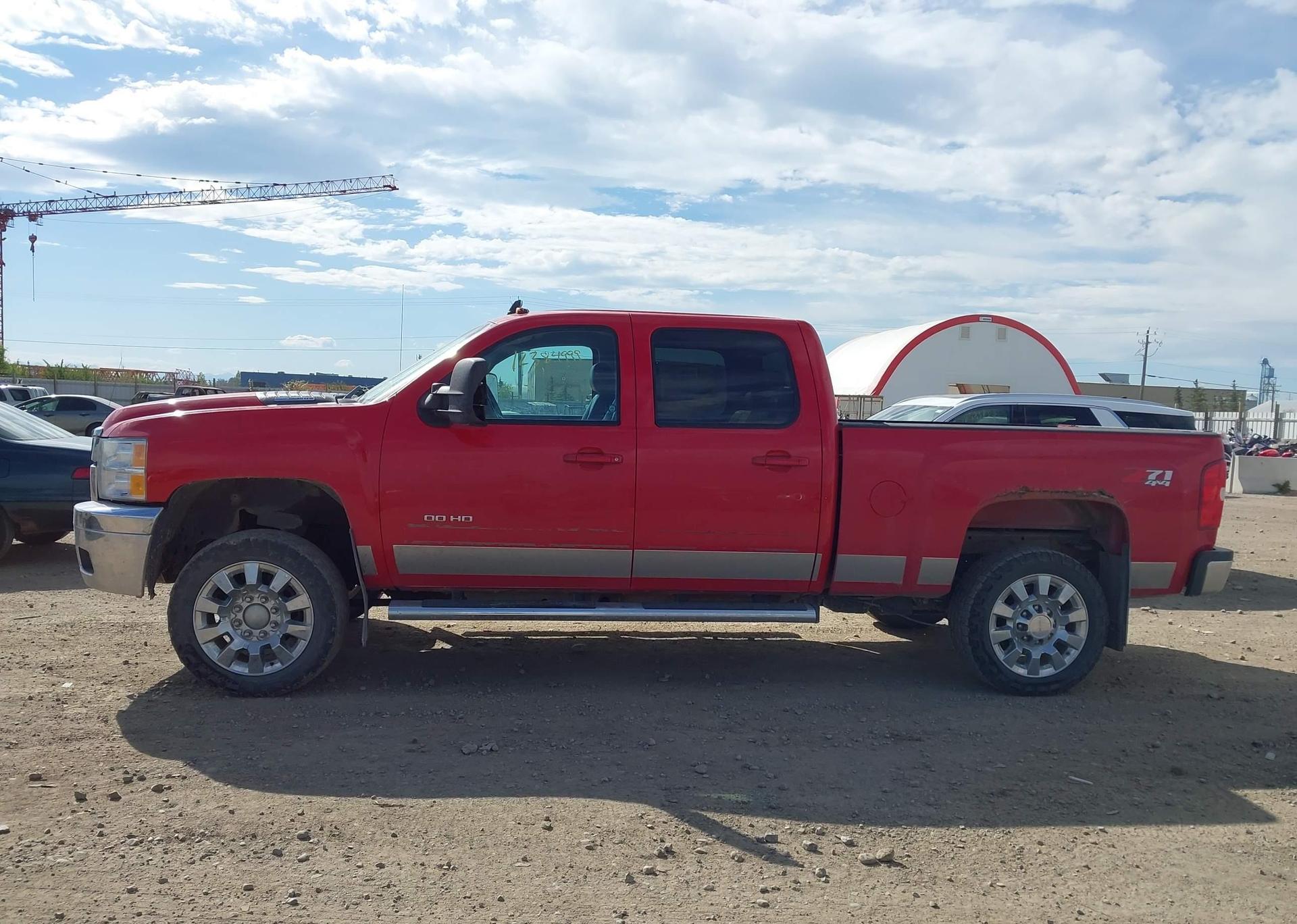 2011 CHEVROLET SILVERADO K3500 LTZ